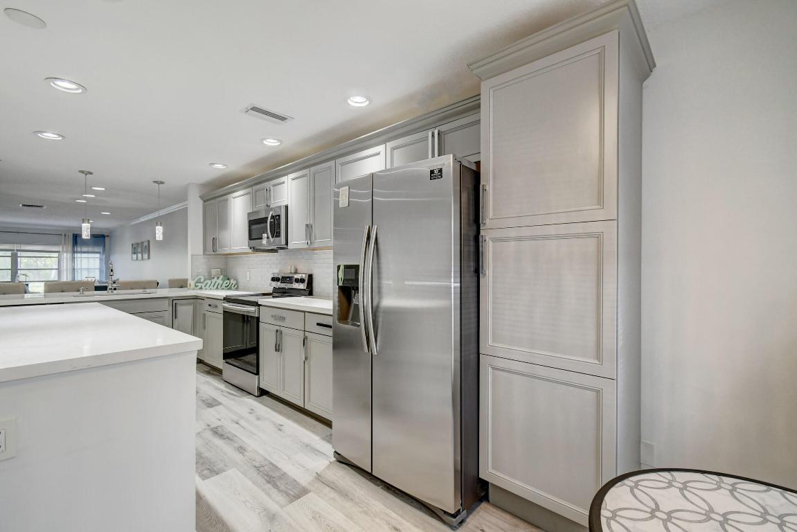 13719 Date Palm Court Unit: A