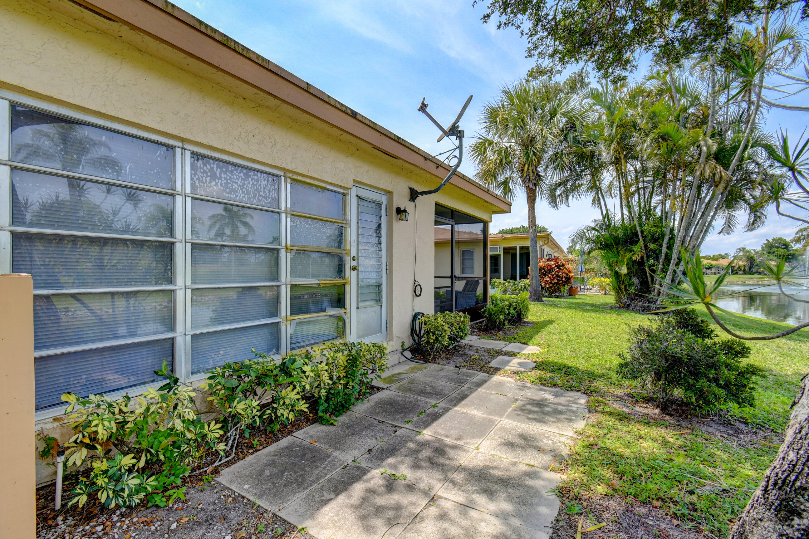 13719 Date Palm Court Unit: A