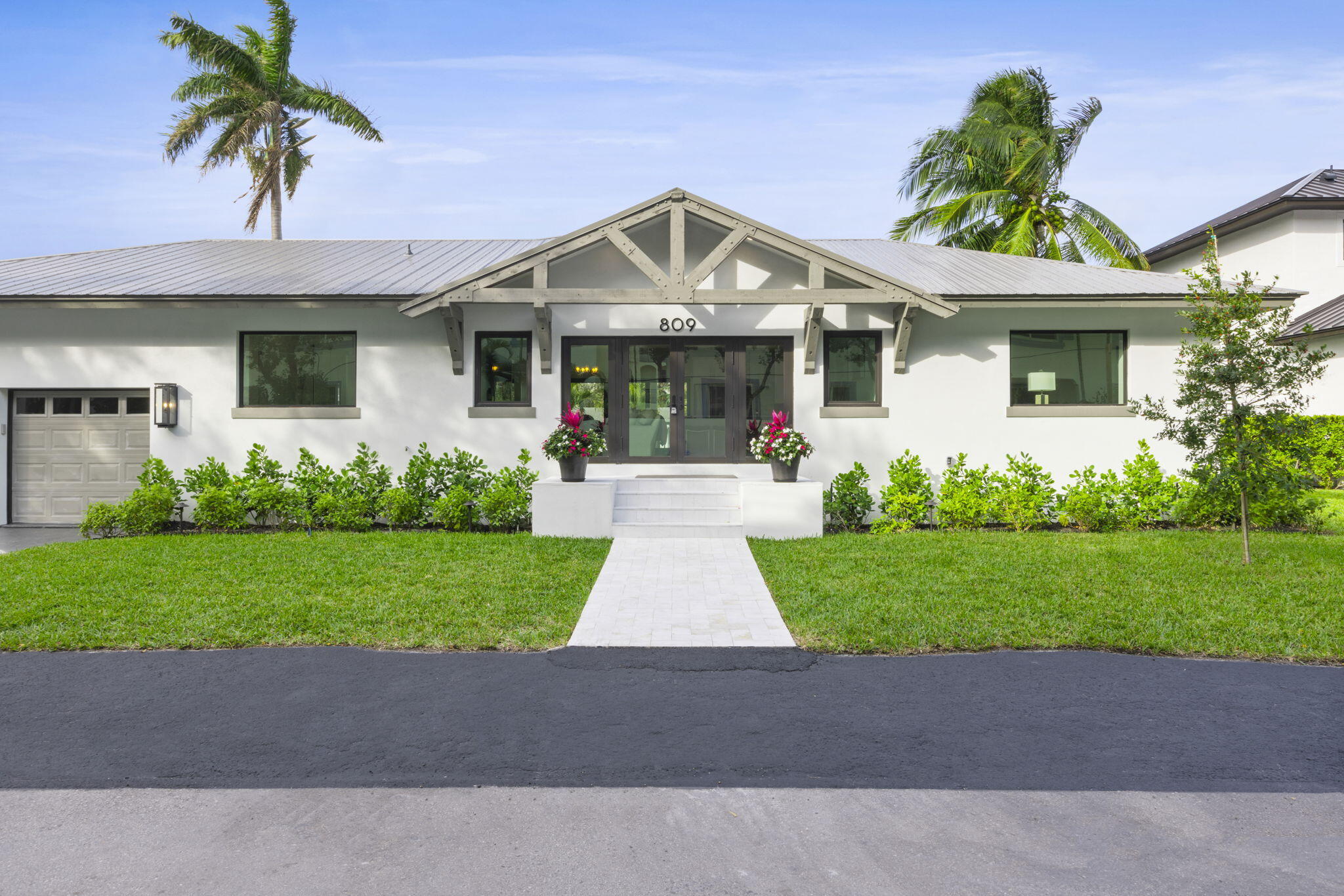 809 Palmer Road