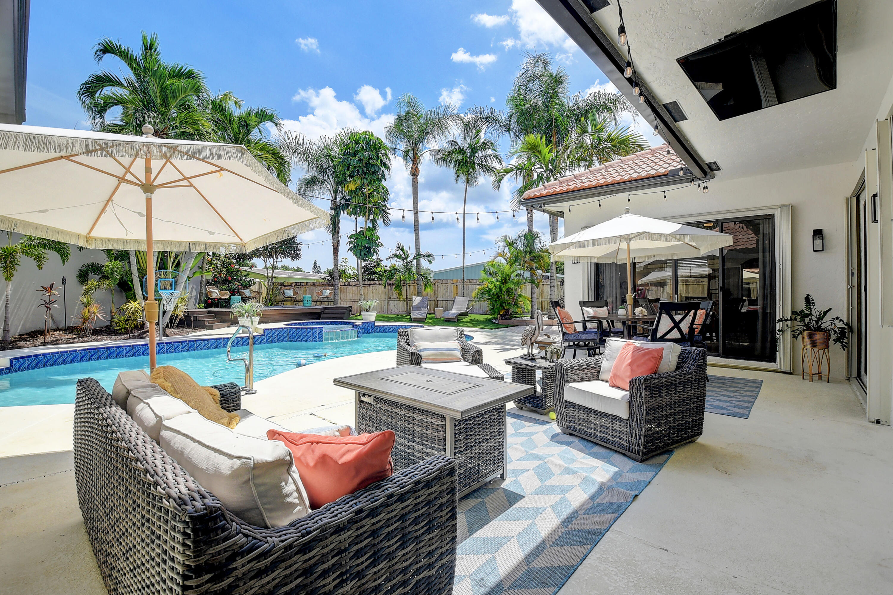172 Orange Drive