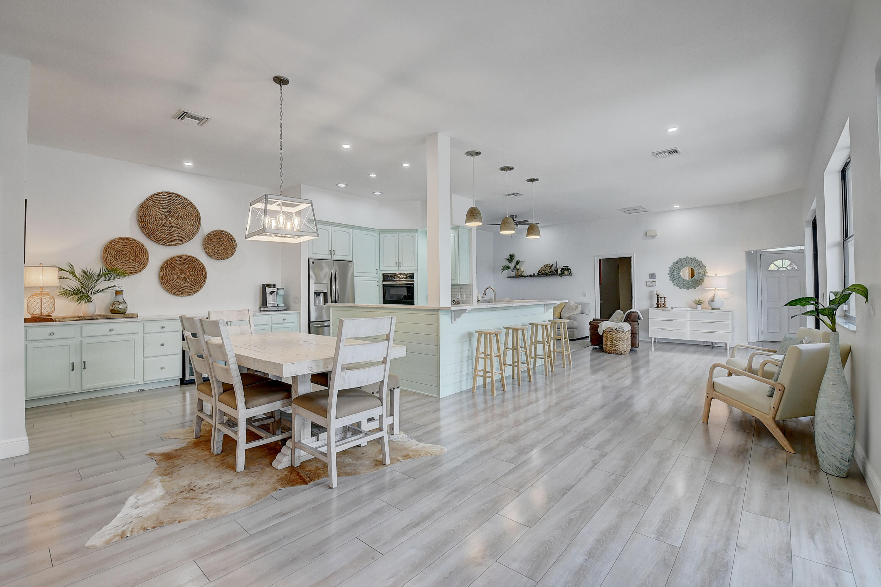 172 Orange Drive