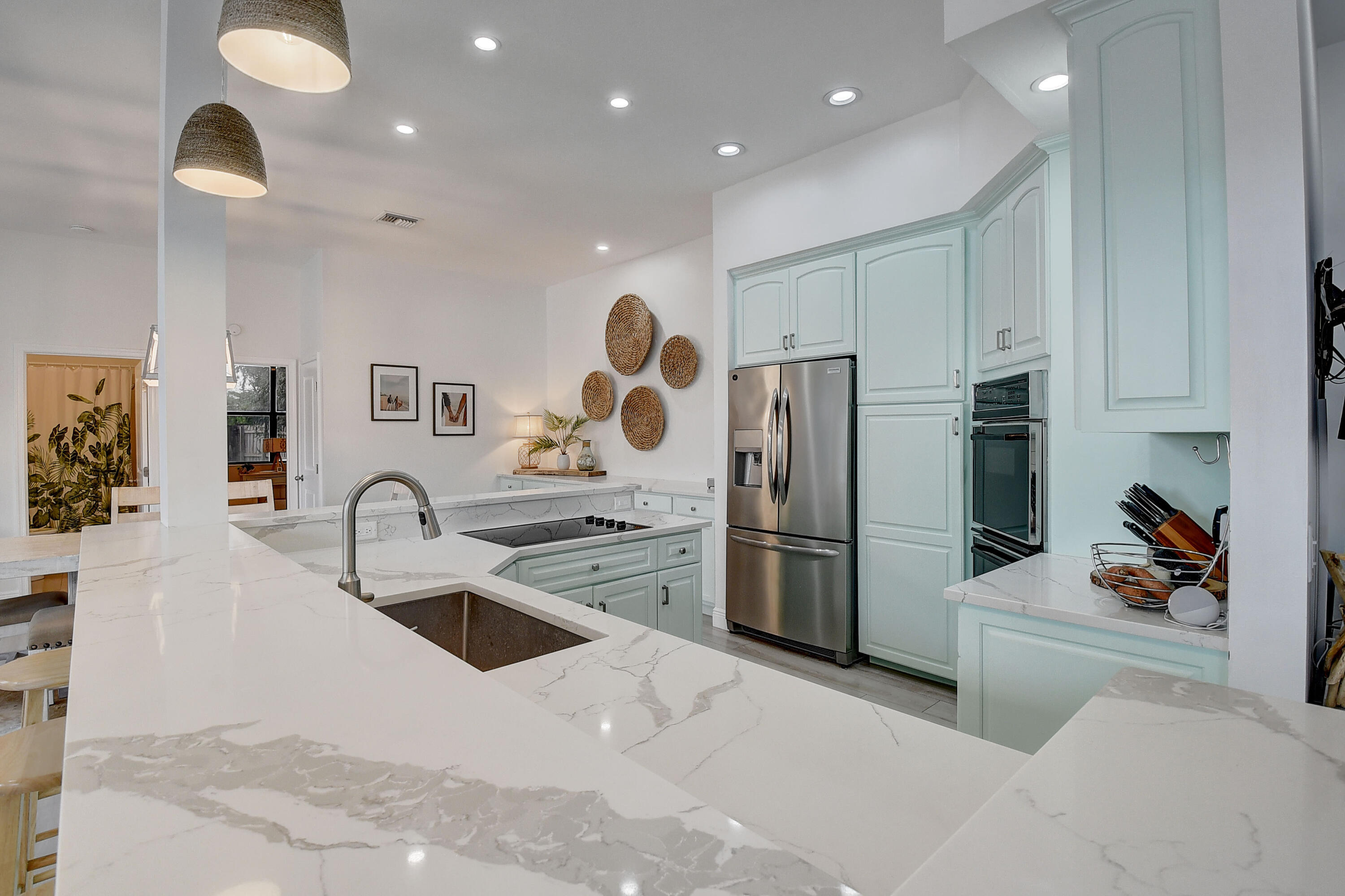172 Orange Drive