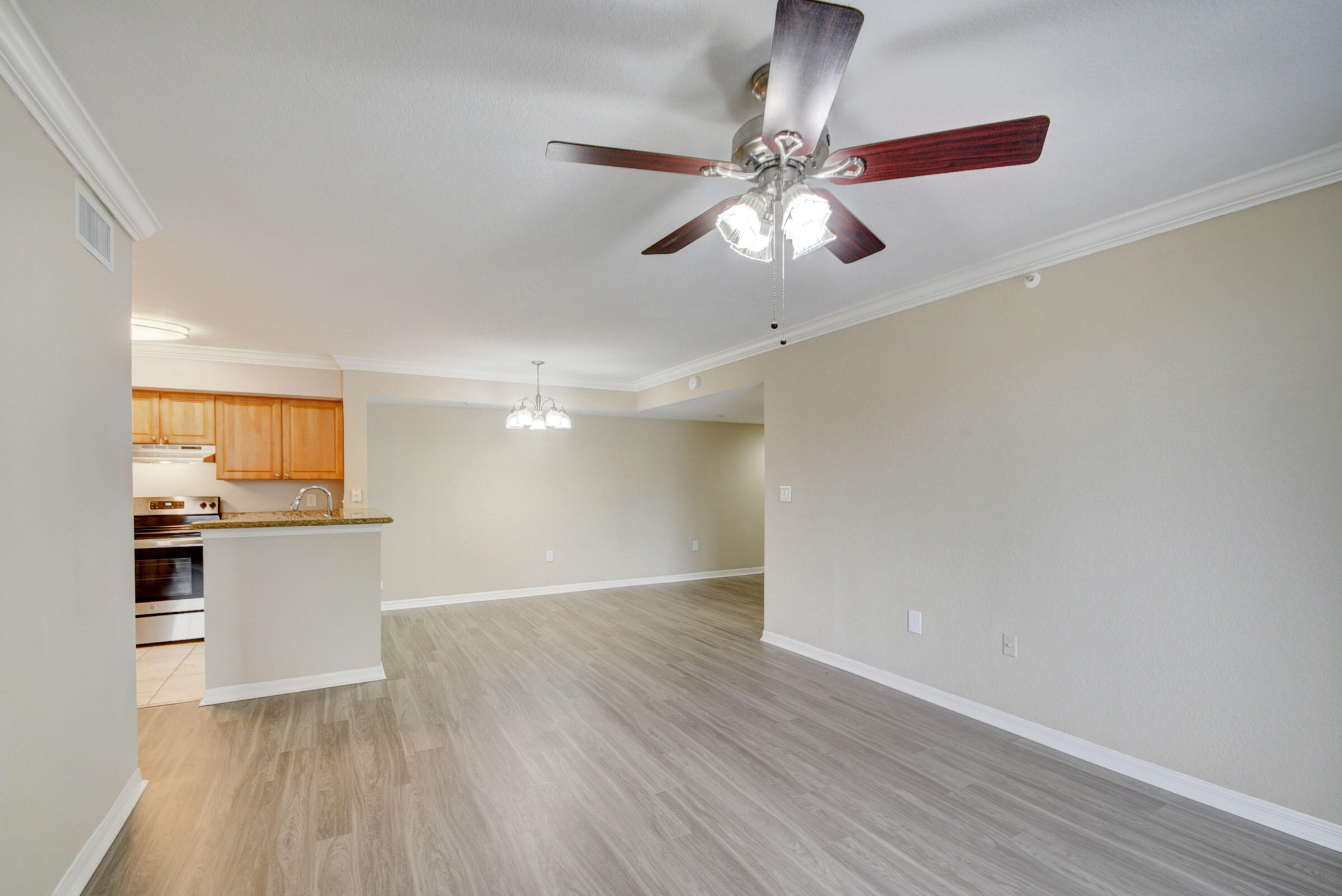 15185 Michelangelo Boulevard Unit: 205