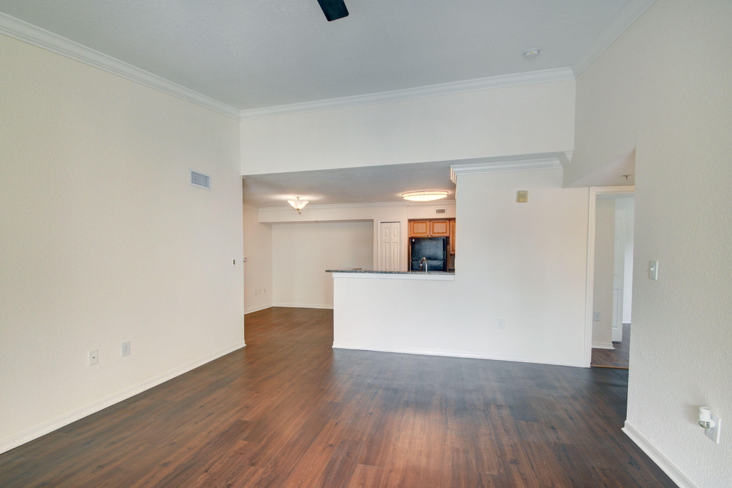 15135 Michelangelo Boulevard Unit: 207