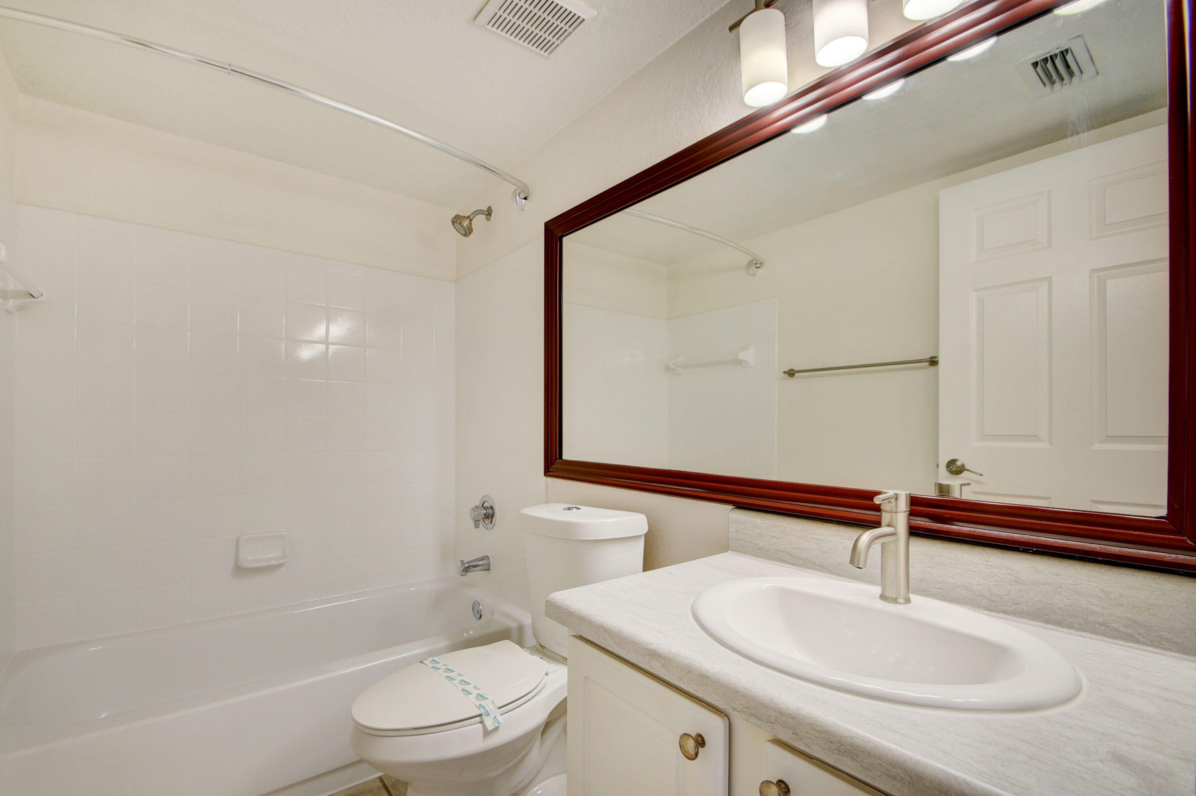 15135 Michelangelo Boulevard Unit: 207