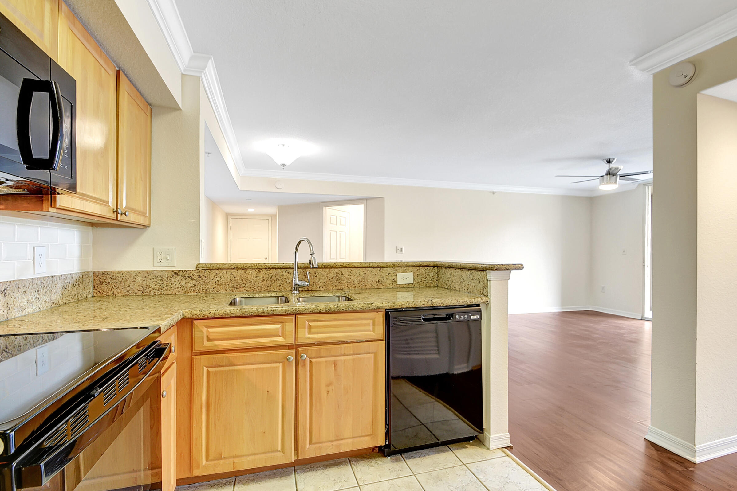 15065 Michelangelo Boulevard Unit: 105