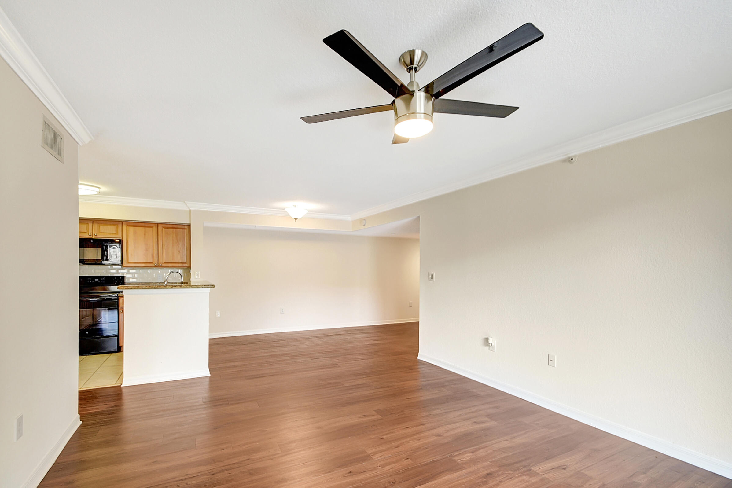 15065 Michelangelo Boulevard Unit: 105