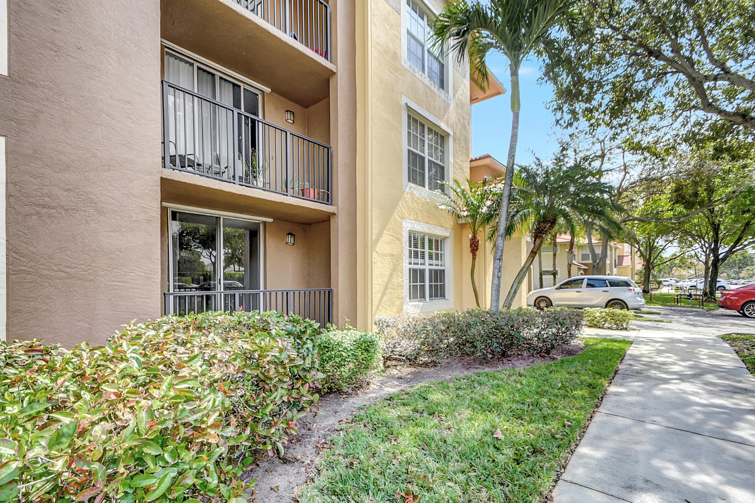 15065 Michelangelo Boulevard Unit: 105