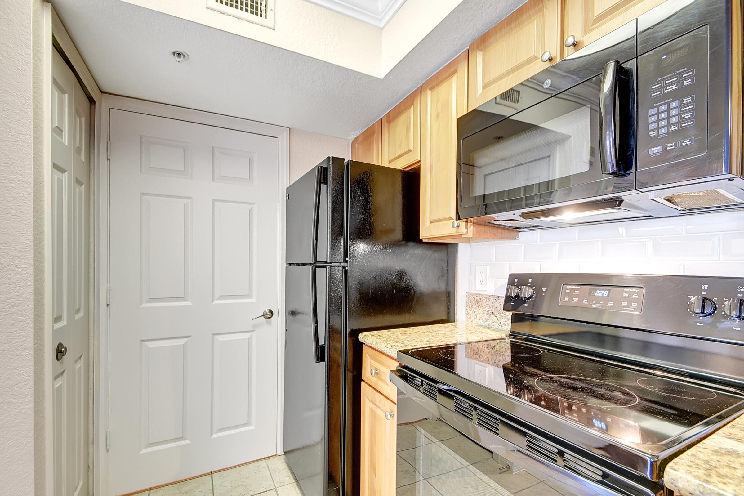 15065 Michelangelo Boulevard Unit: 105