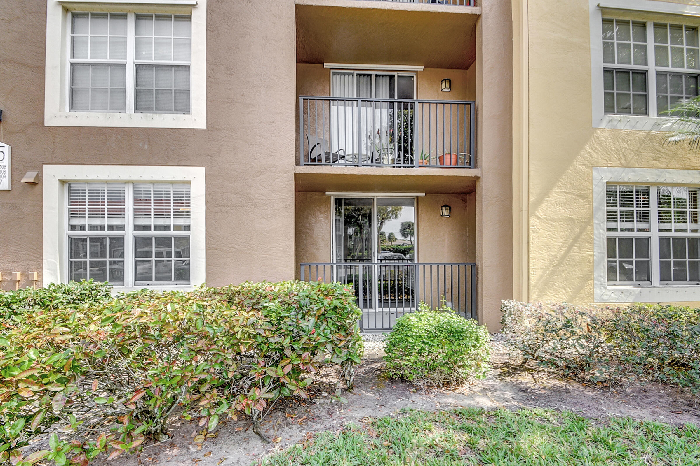 15065 Michelangelo Boulevard Unit: 105