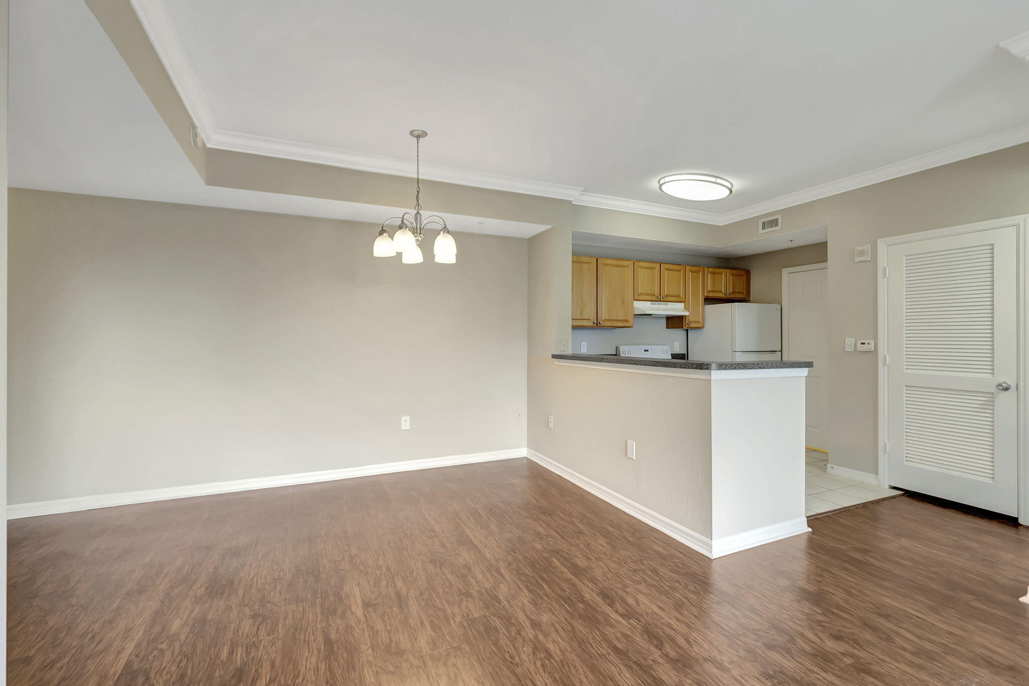 15125 Michelangelo Boulevard 106