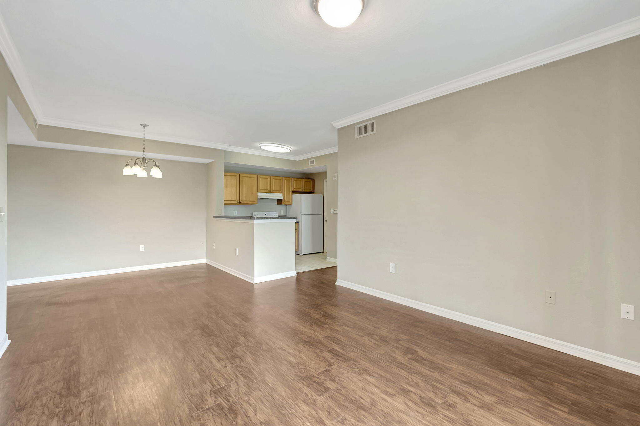 15125 Michelangelo Boulevard 106