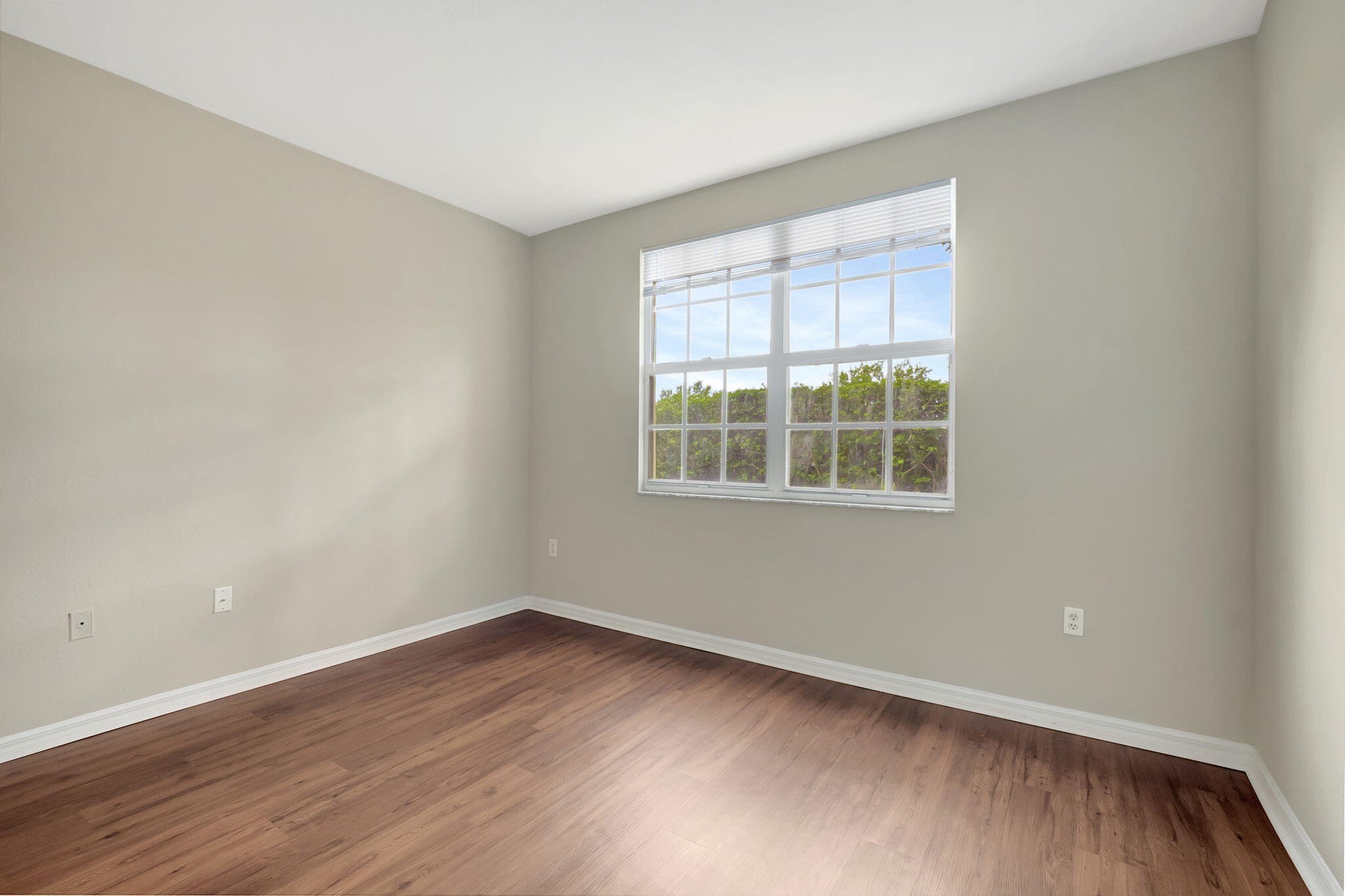 15125 Michelangelo Boulevard 106