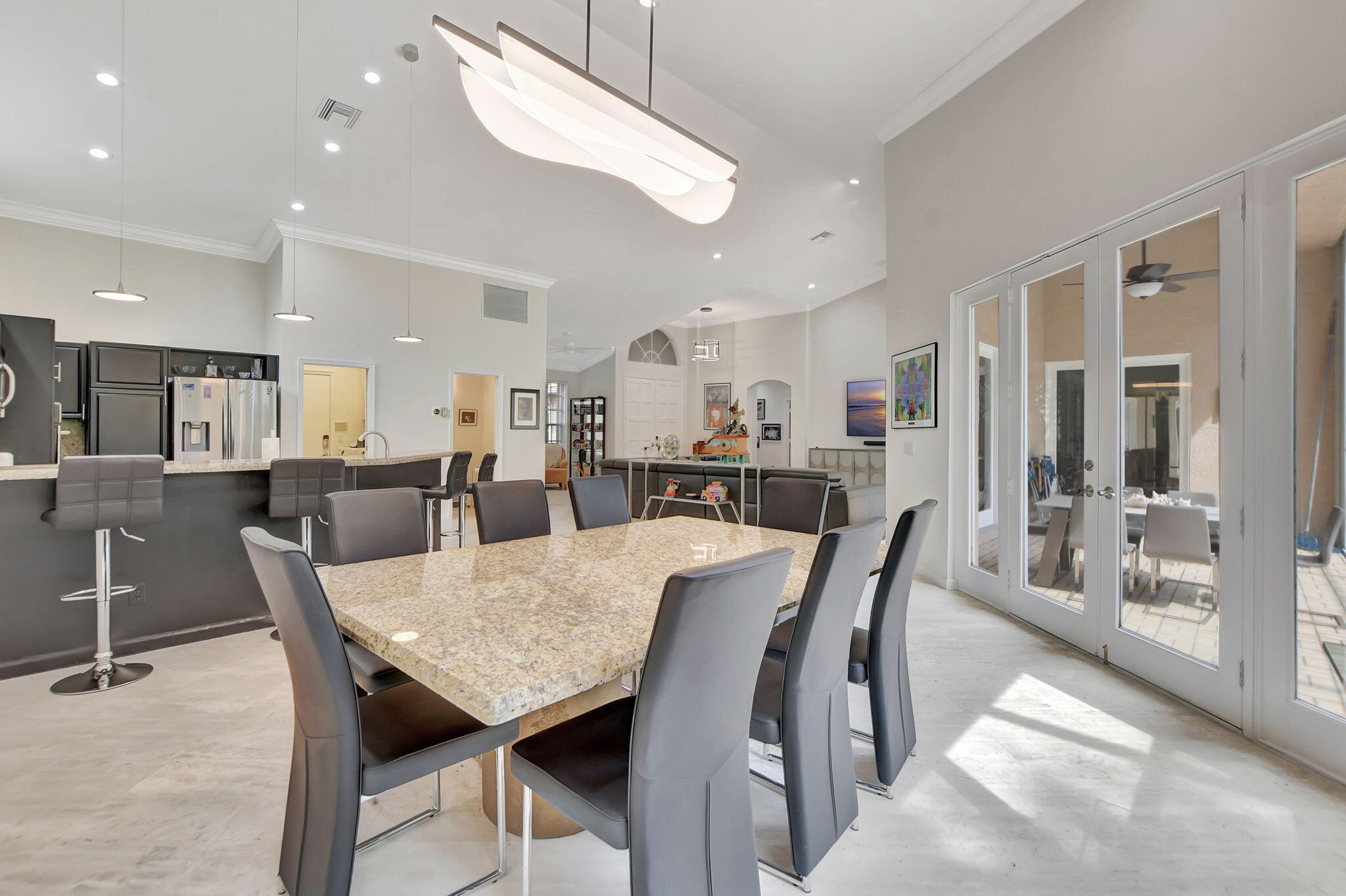 7636 Dorchester Road