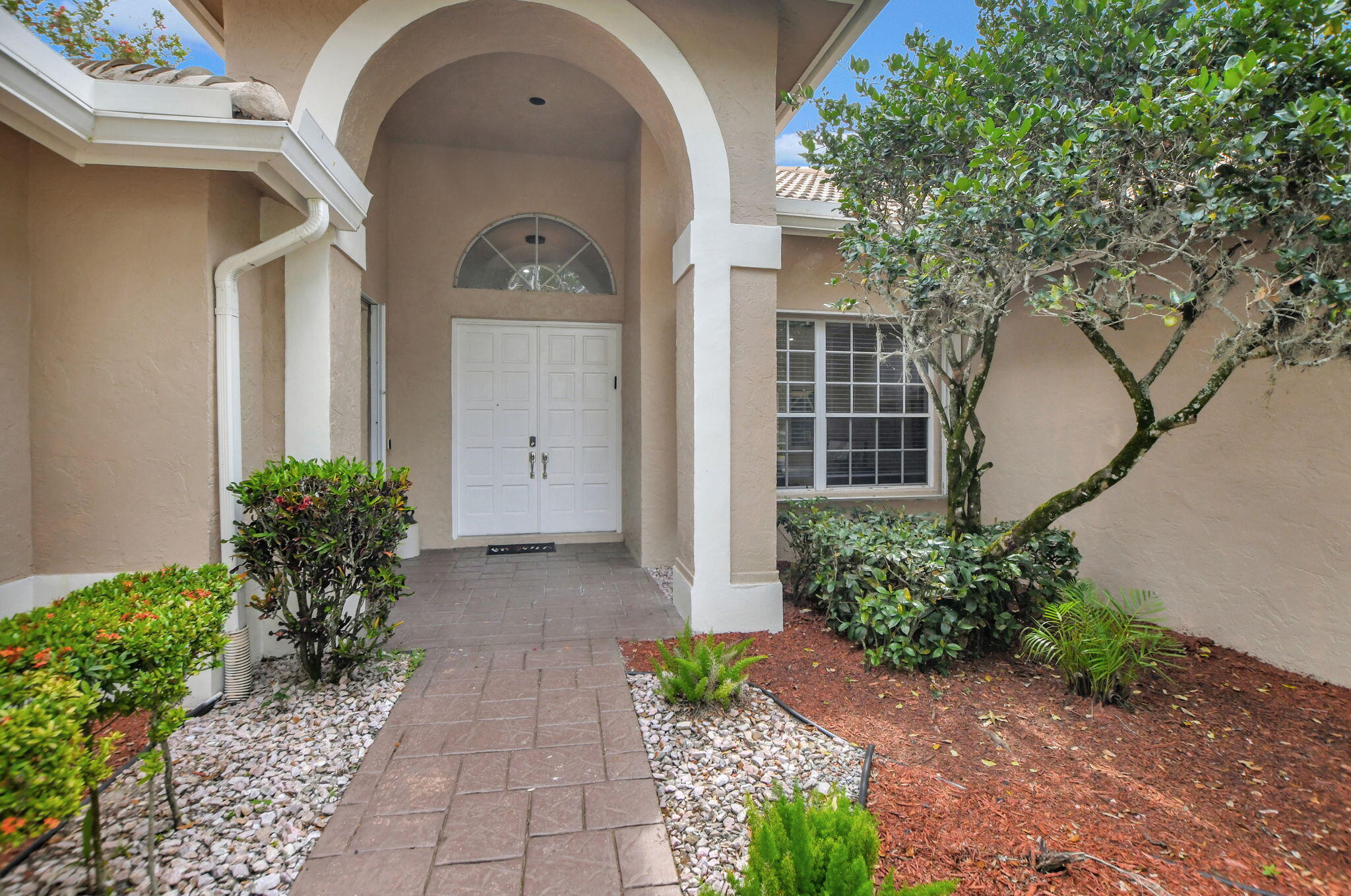 7636 Dorchester Road