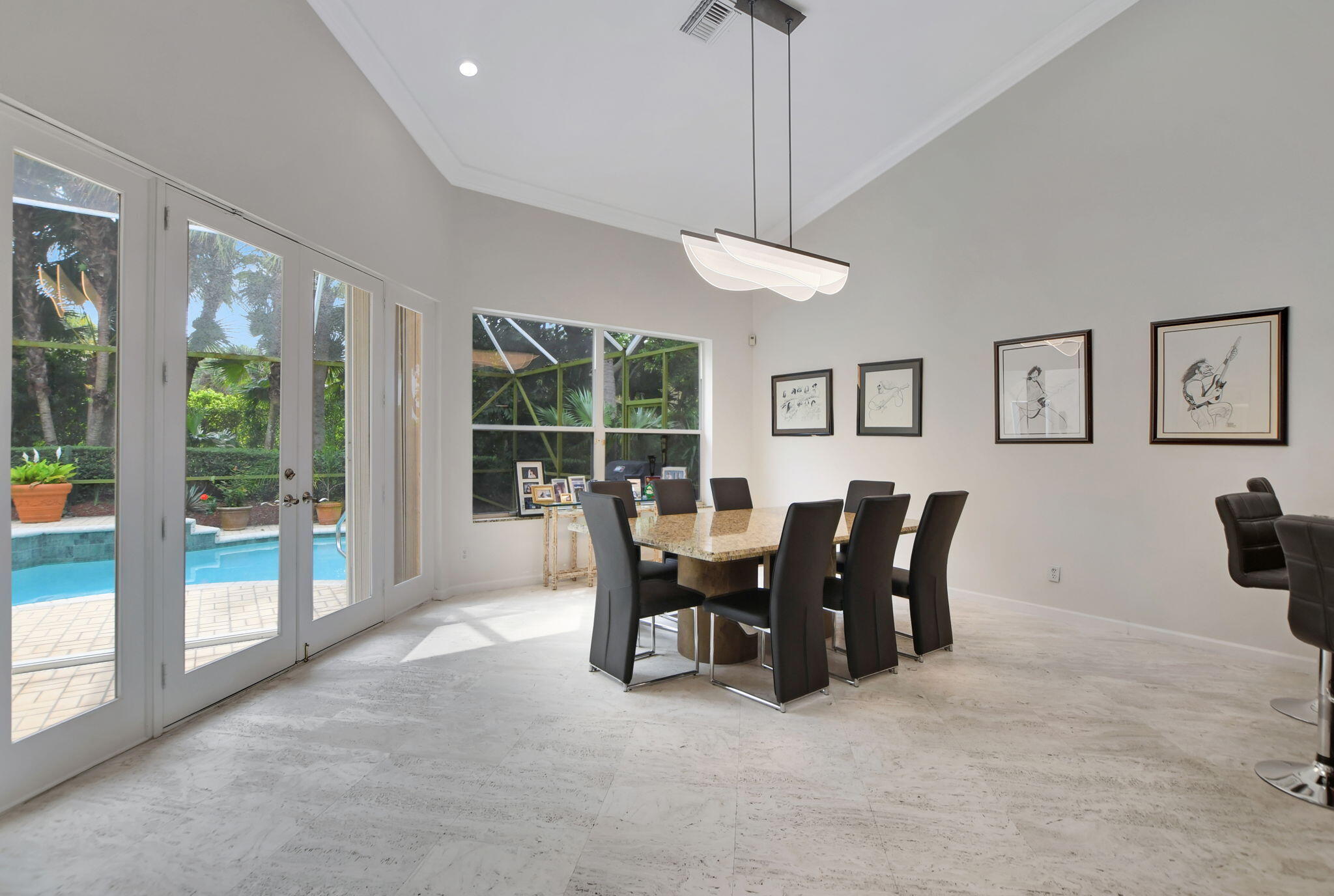 7636 Dorchester Road