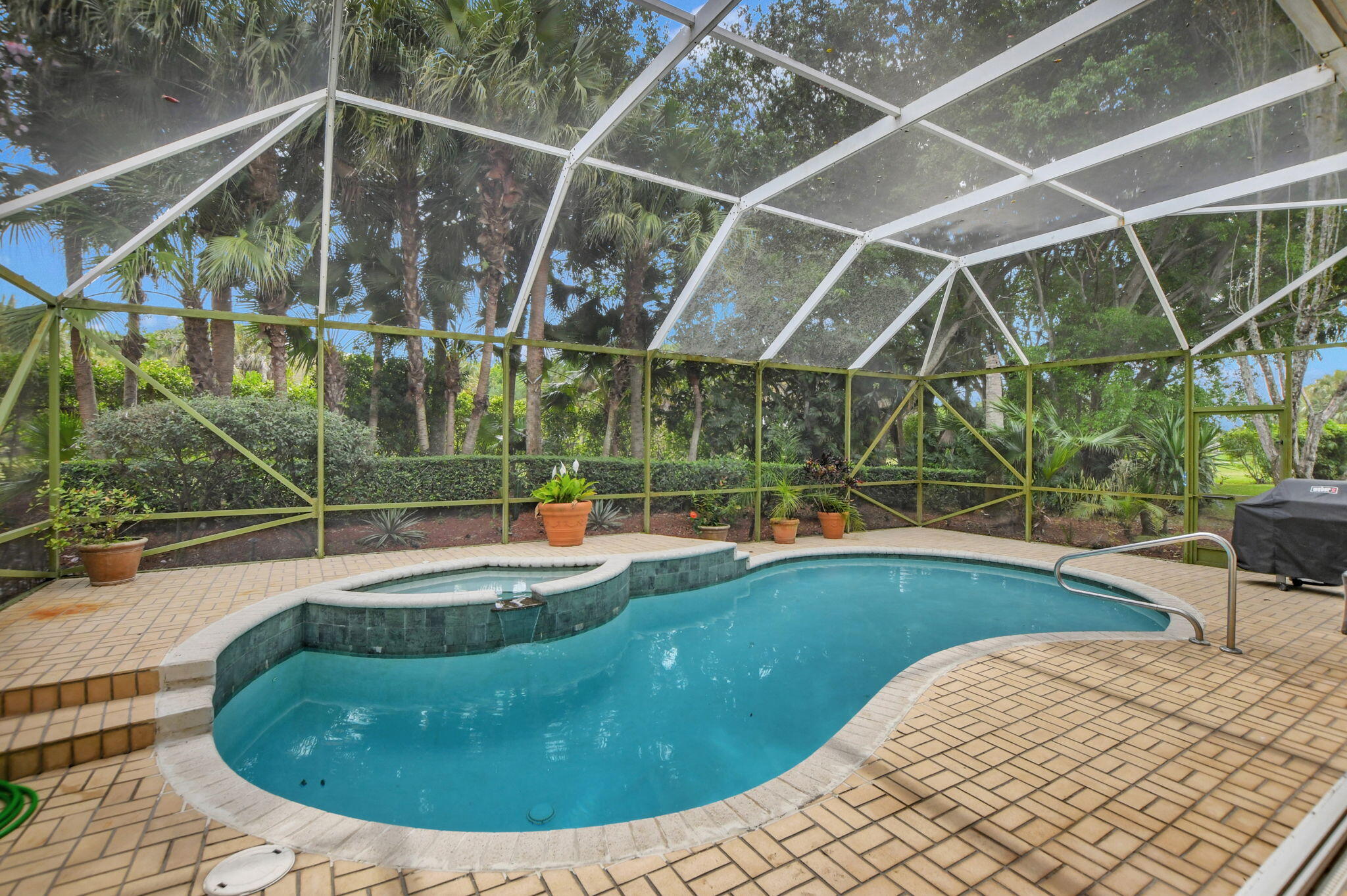 7636 Dorchester Road