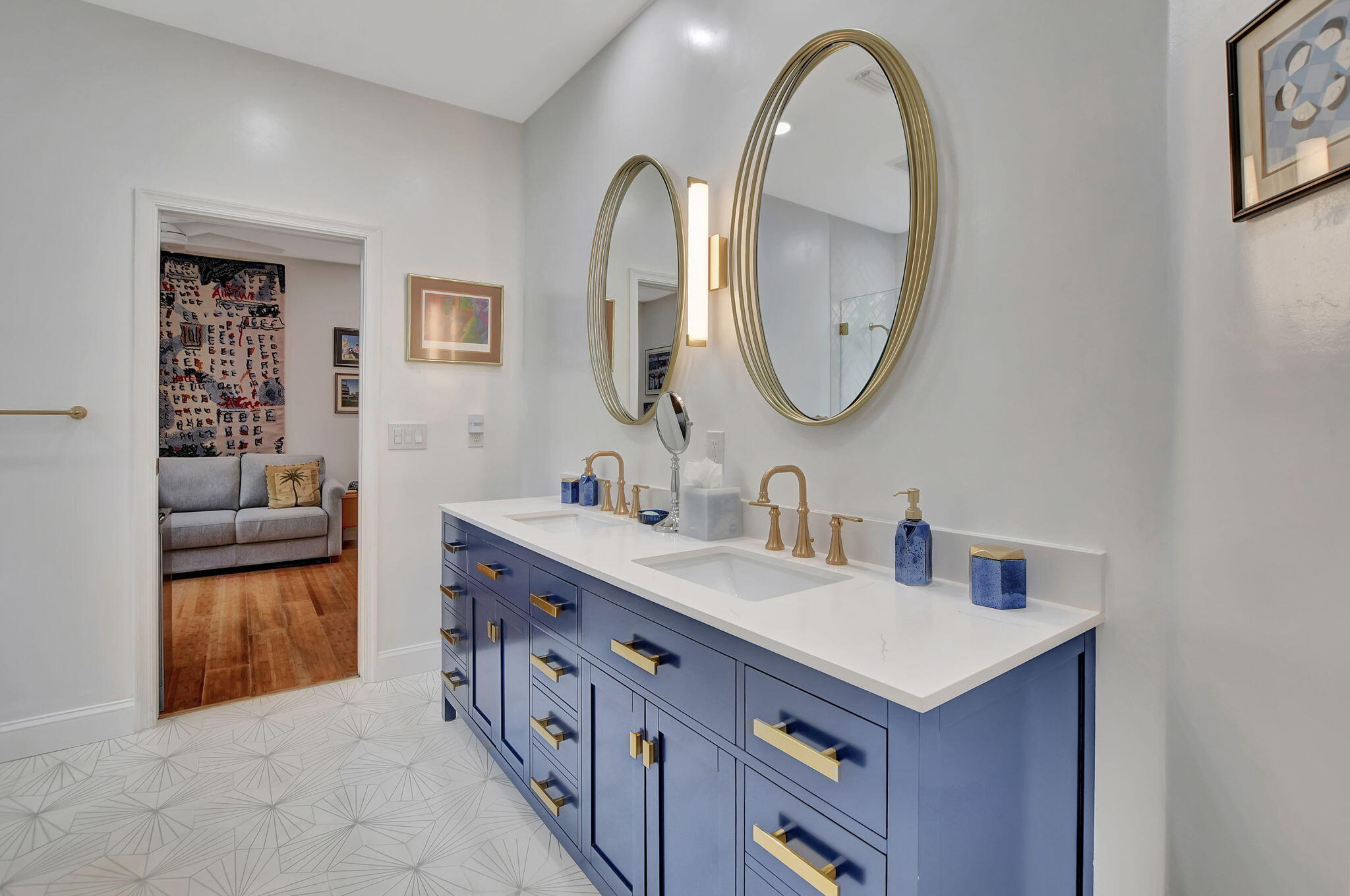 7636 Dorchester Road