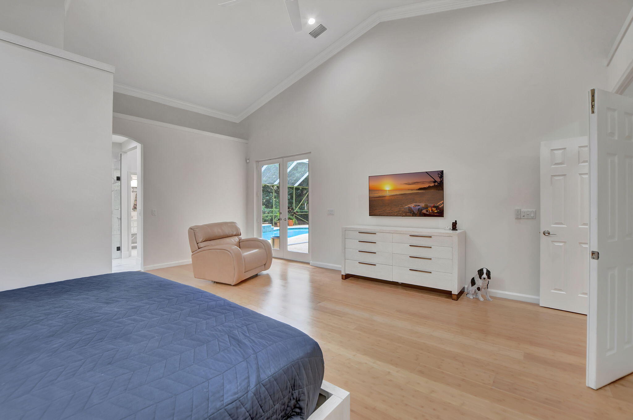 7636 Dorchester Road