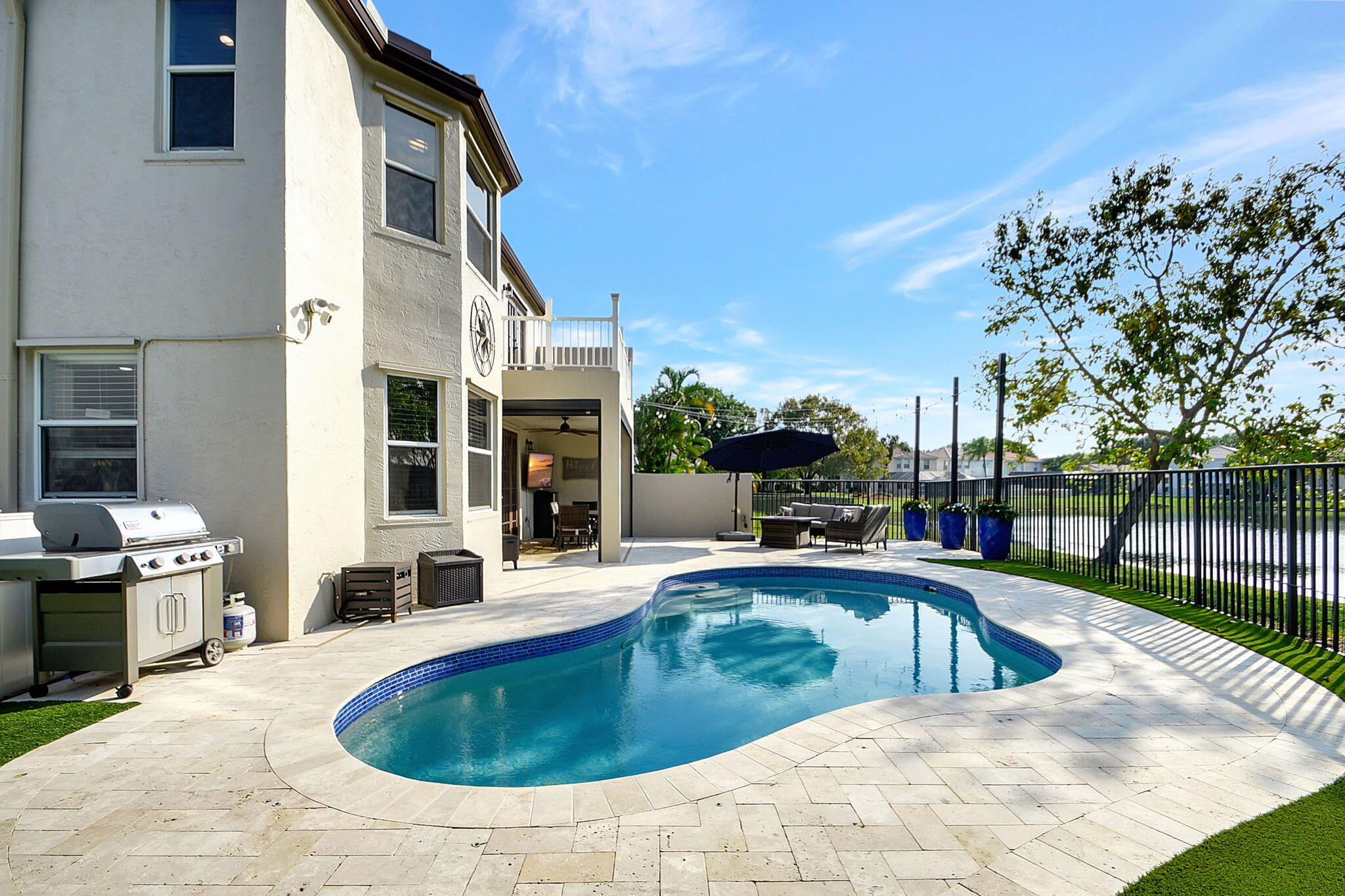 7518 Oak Grove Circle