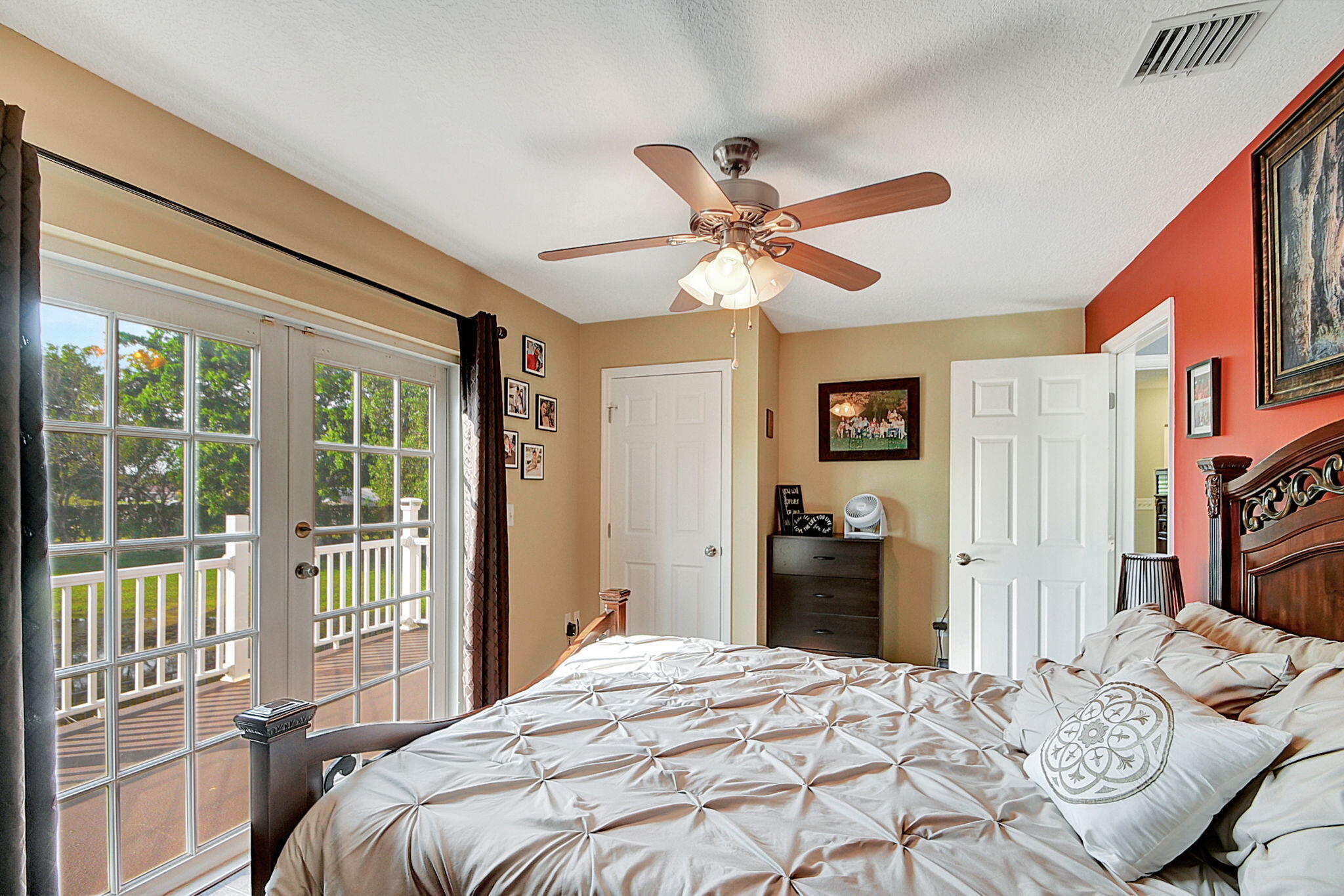 7518 Oak Grove Circle