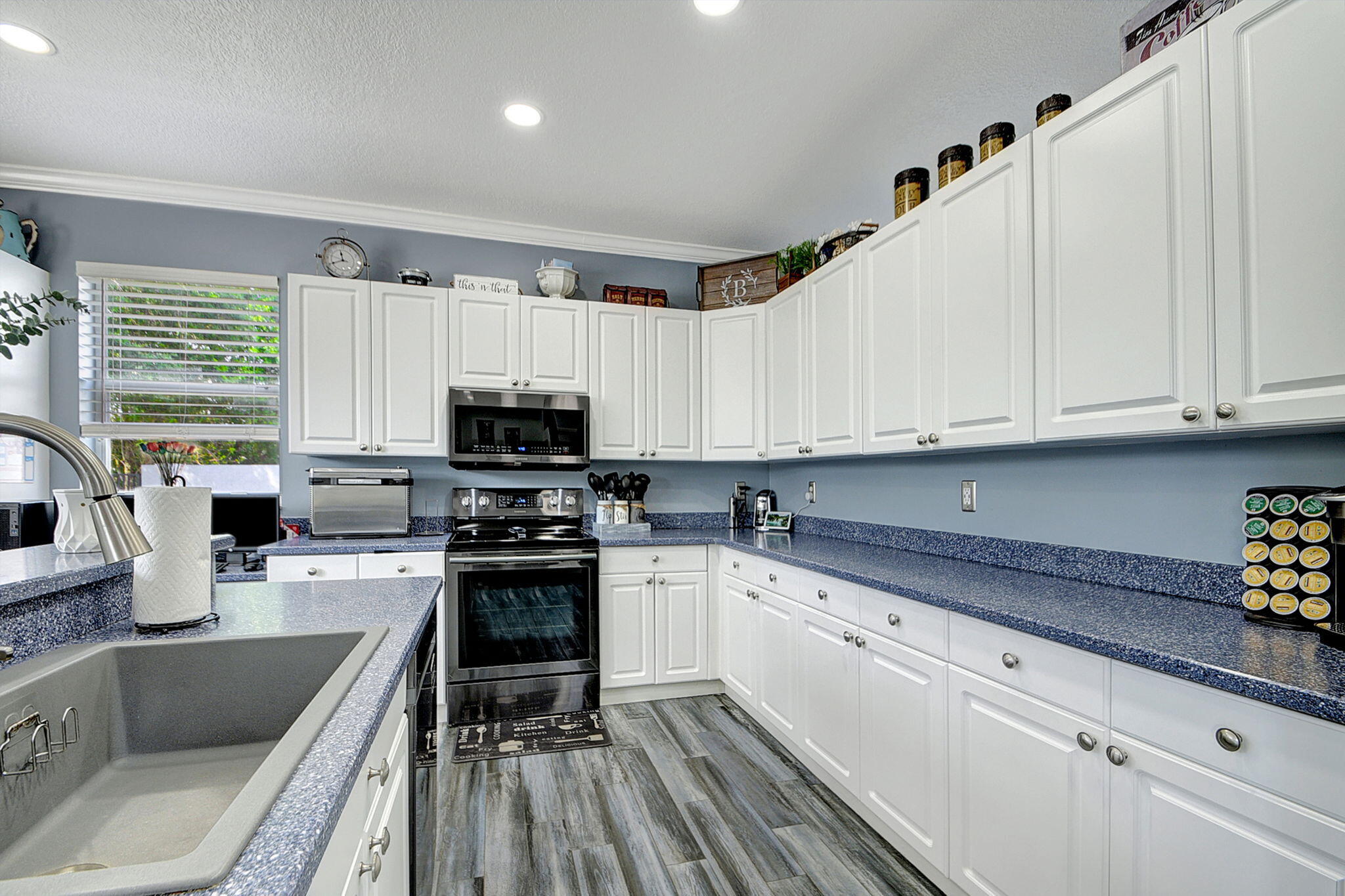 7518 Oak Grove Circle