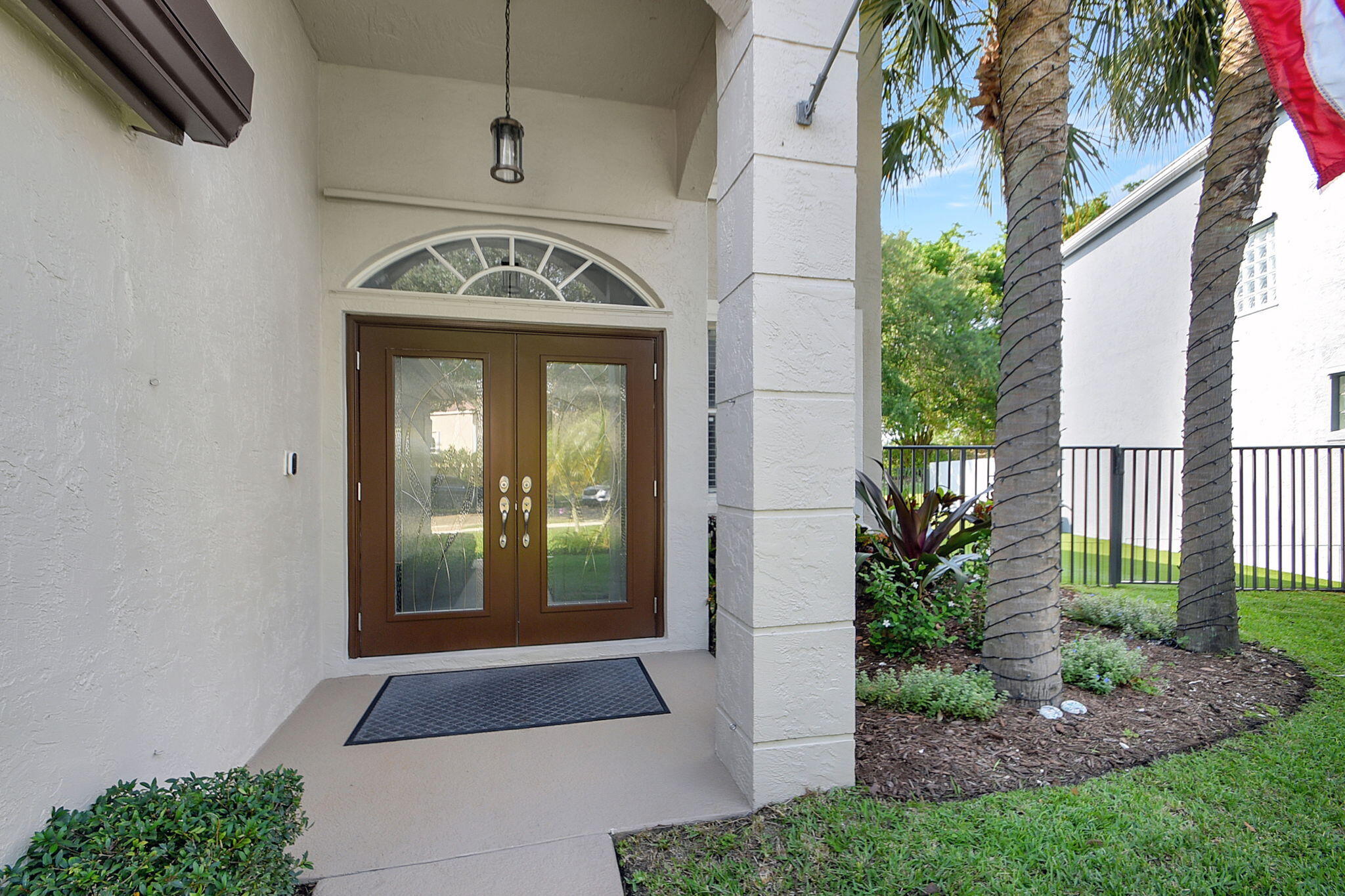 7518 Oak Grove Circle