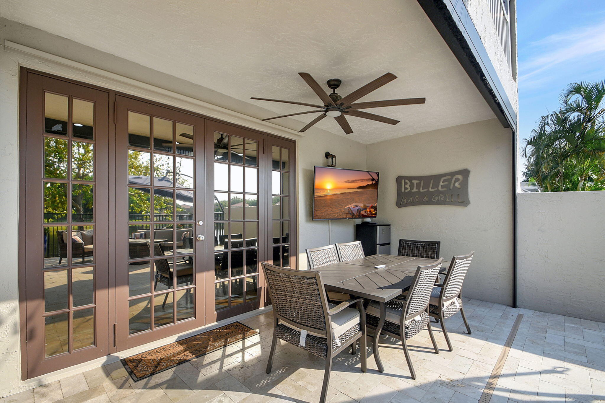 7518 Oak Grove Circle