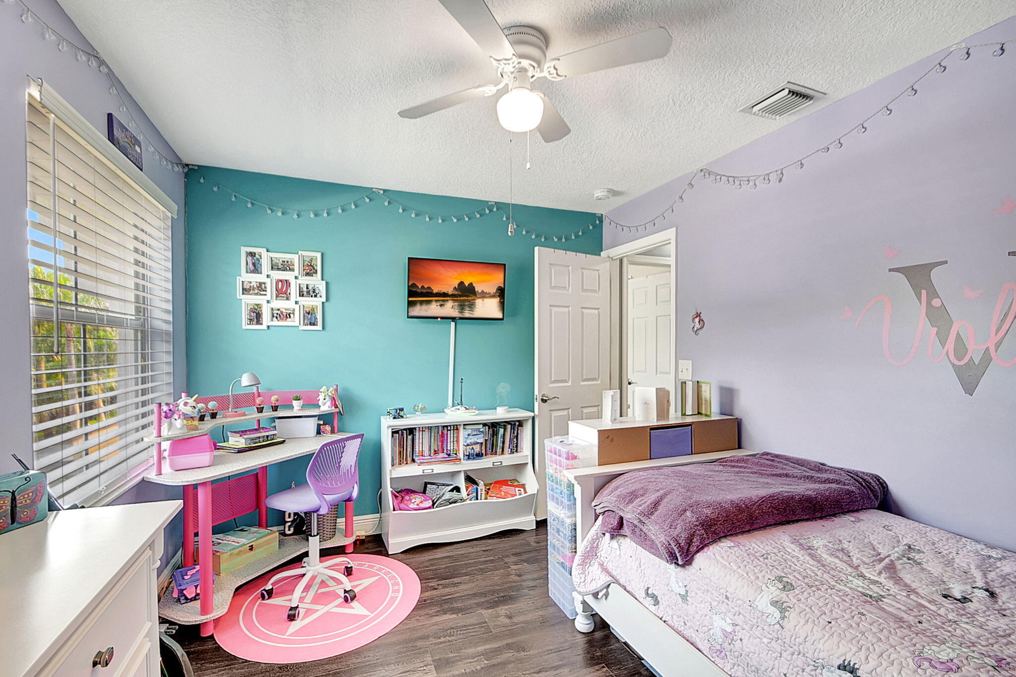 7518 Oak Grove Circle