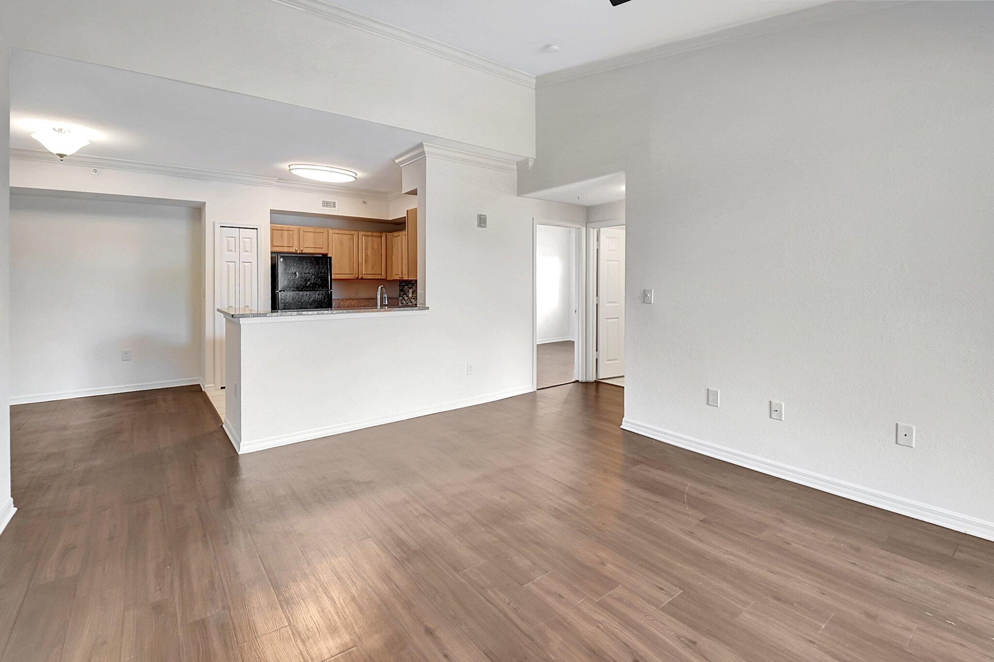 15125 Michelangelo Boulevard 207