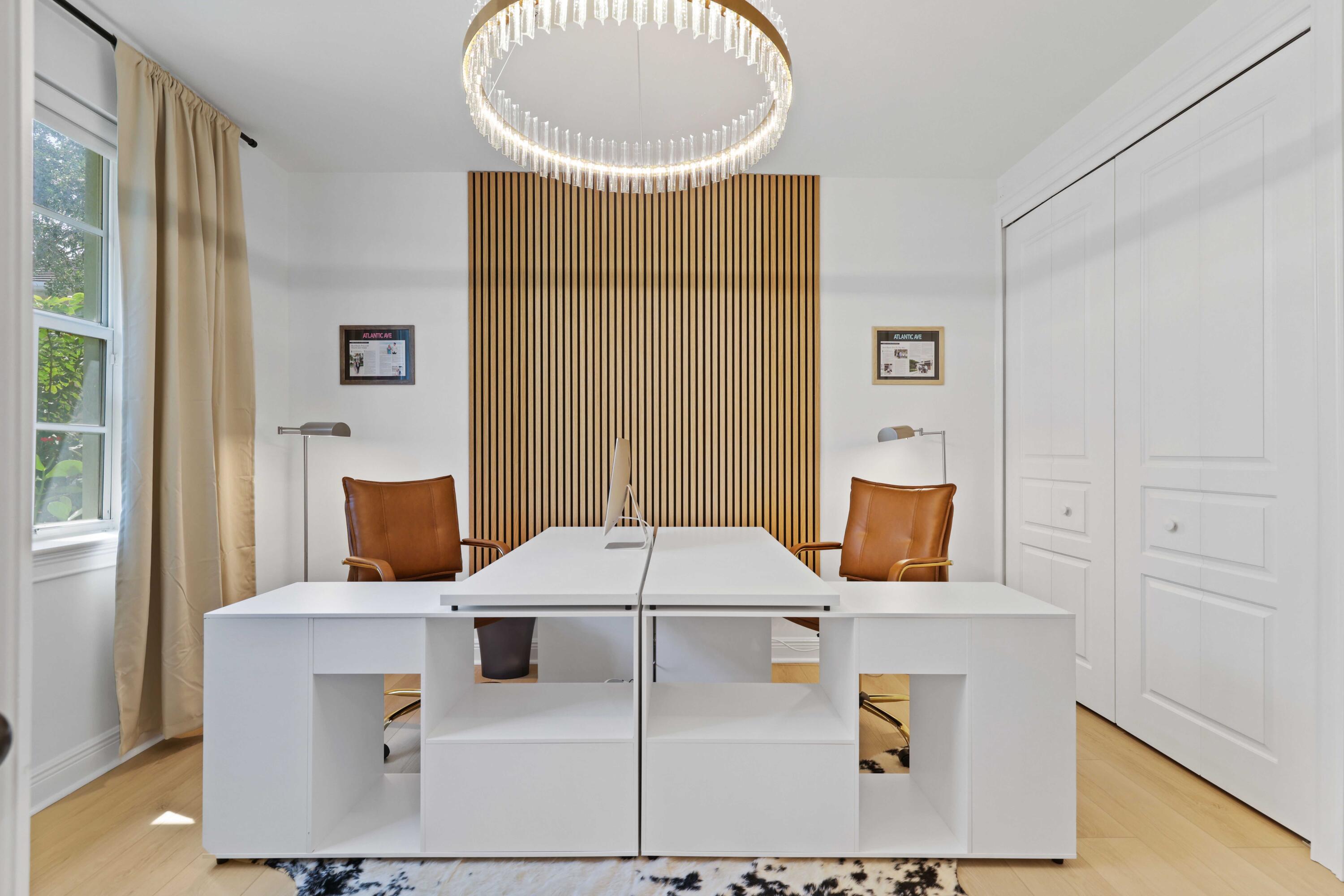 1050 E Heritage Club Circle