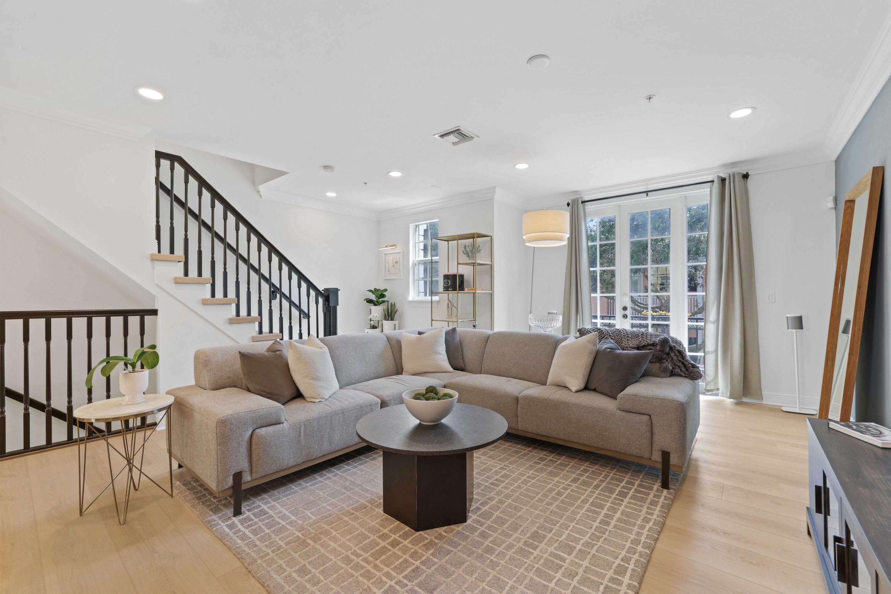 1050 E Heritage Club Circle