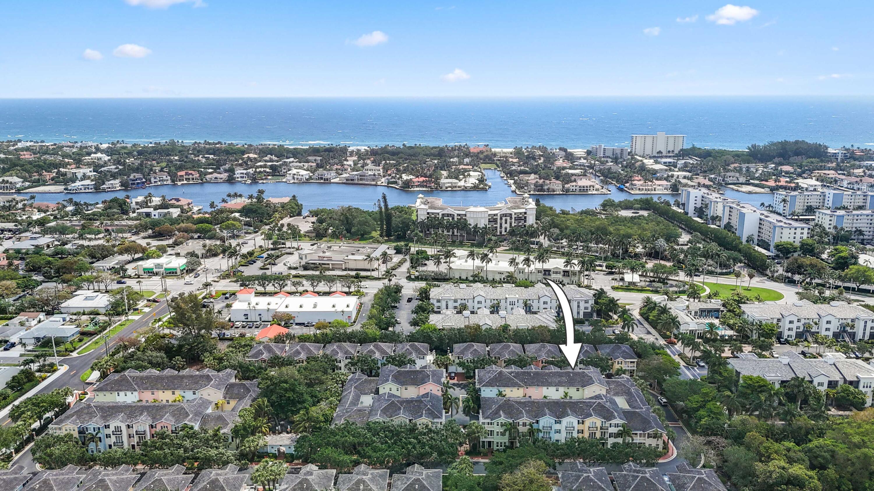 1050 E Heritage Club Circle