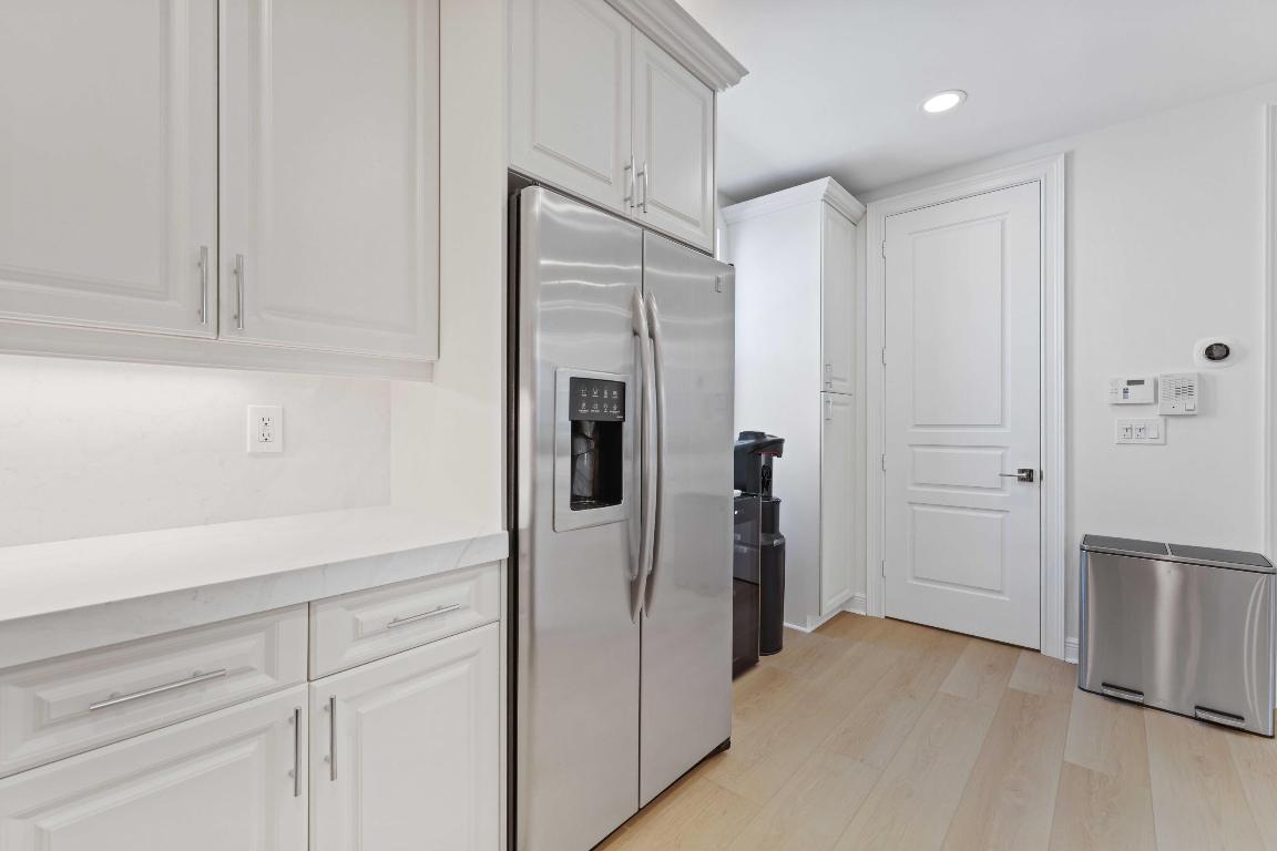 1050 E Heritage Club Circle