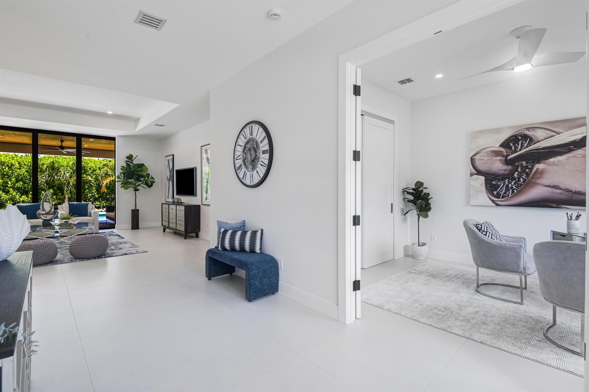 719 Sunshine Drive