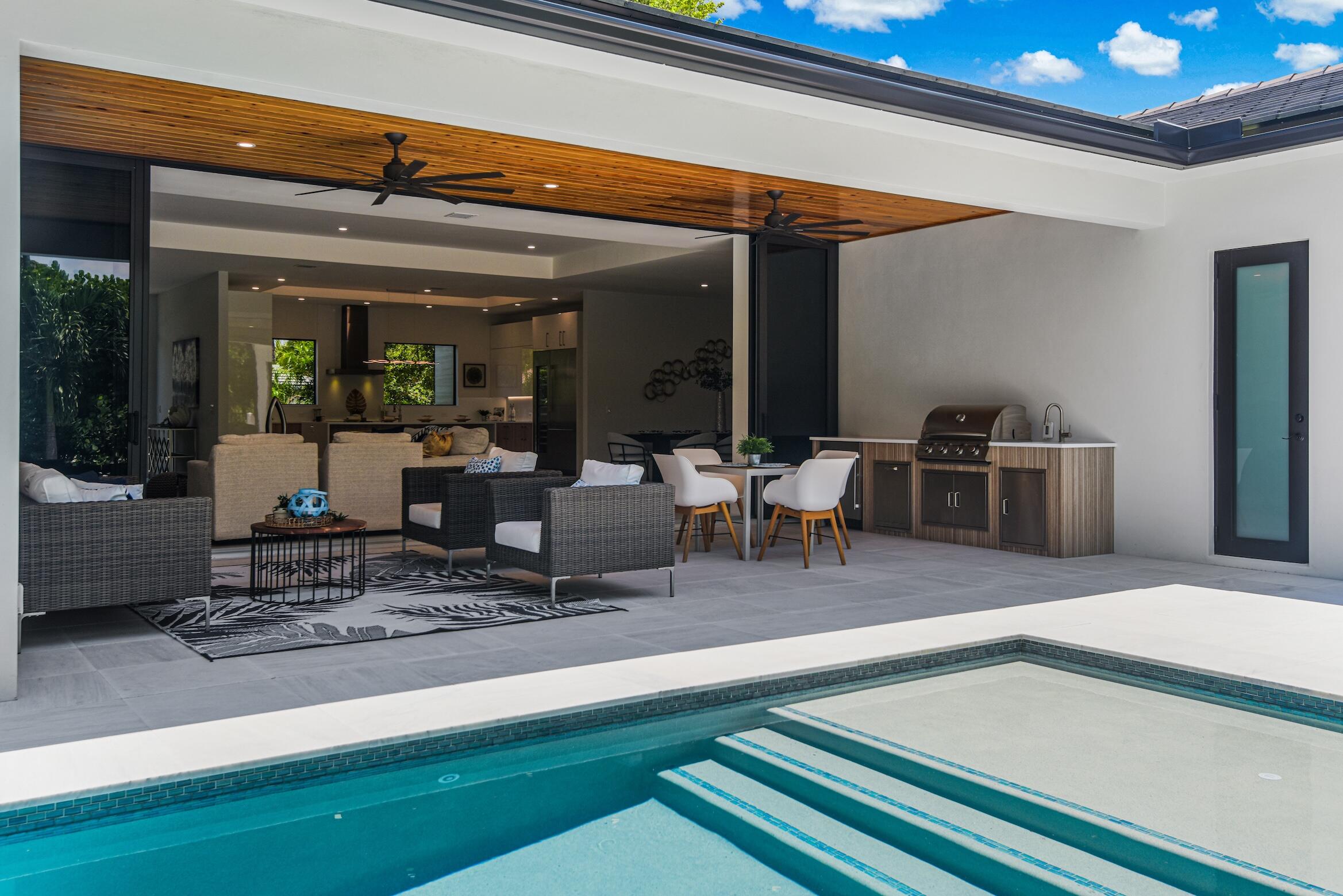 719 Sunshine Drive