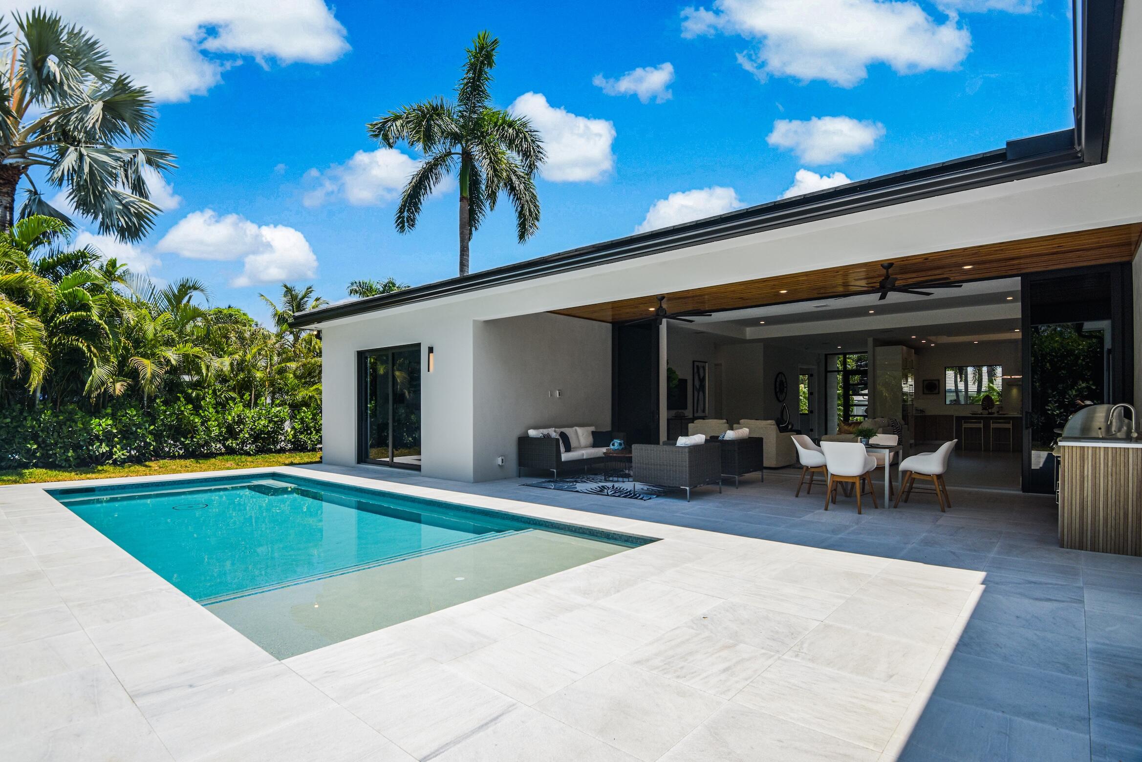 719 Sunshine Drive