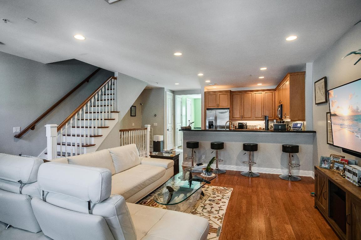 1005 W Heritage Club Circle