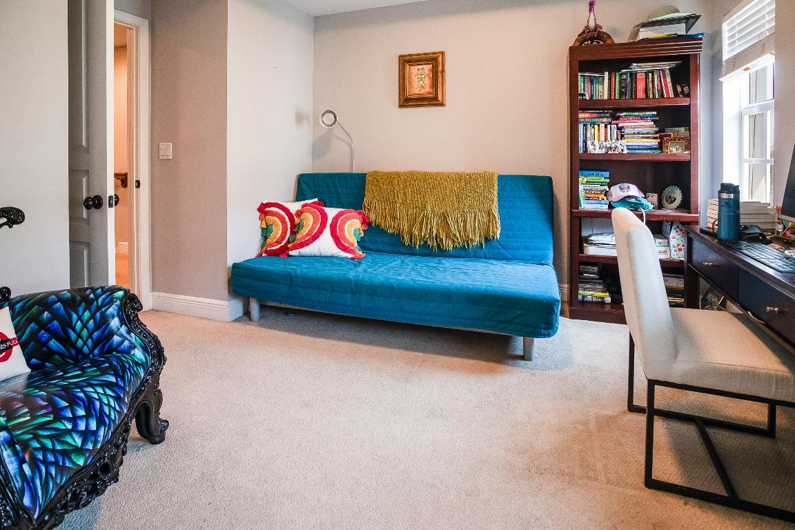 1005 W Heritage Club Circle