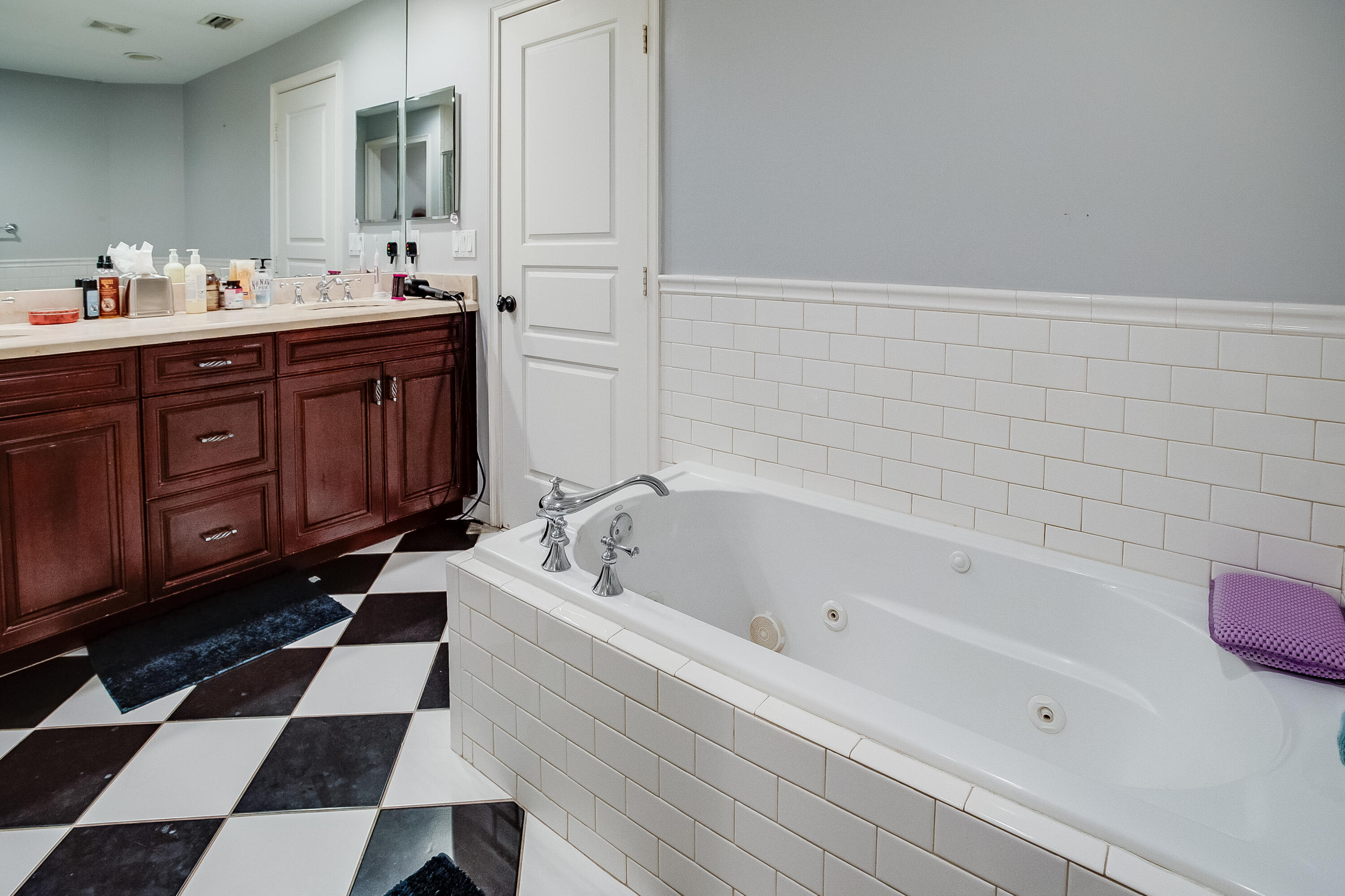 1005 W Heritage Club Circle