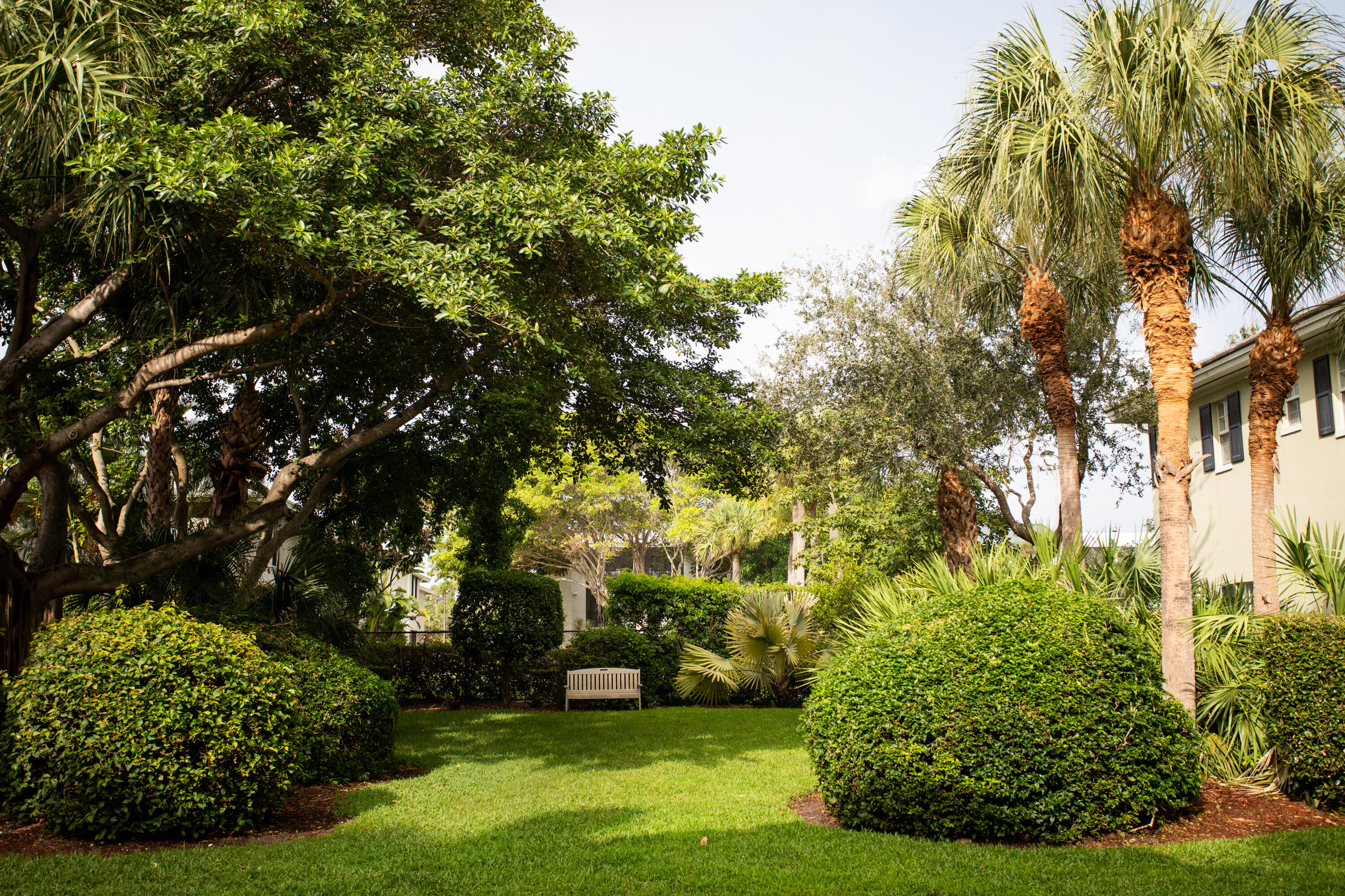 1005 W Heritage Club Circle