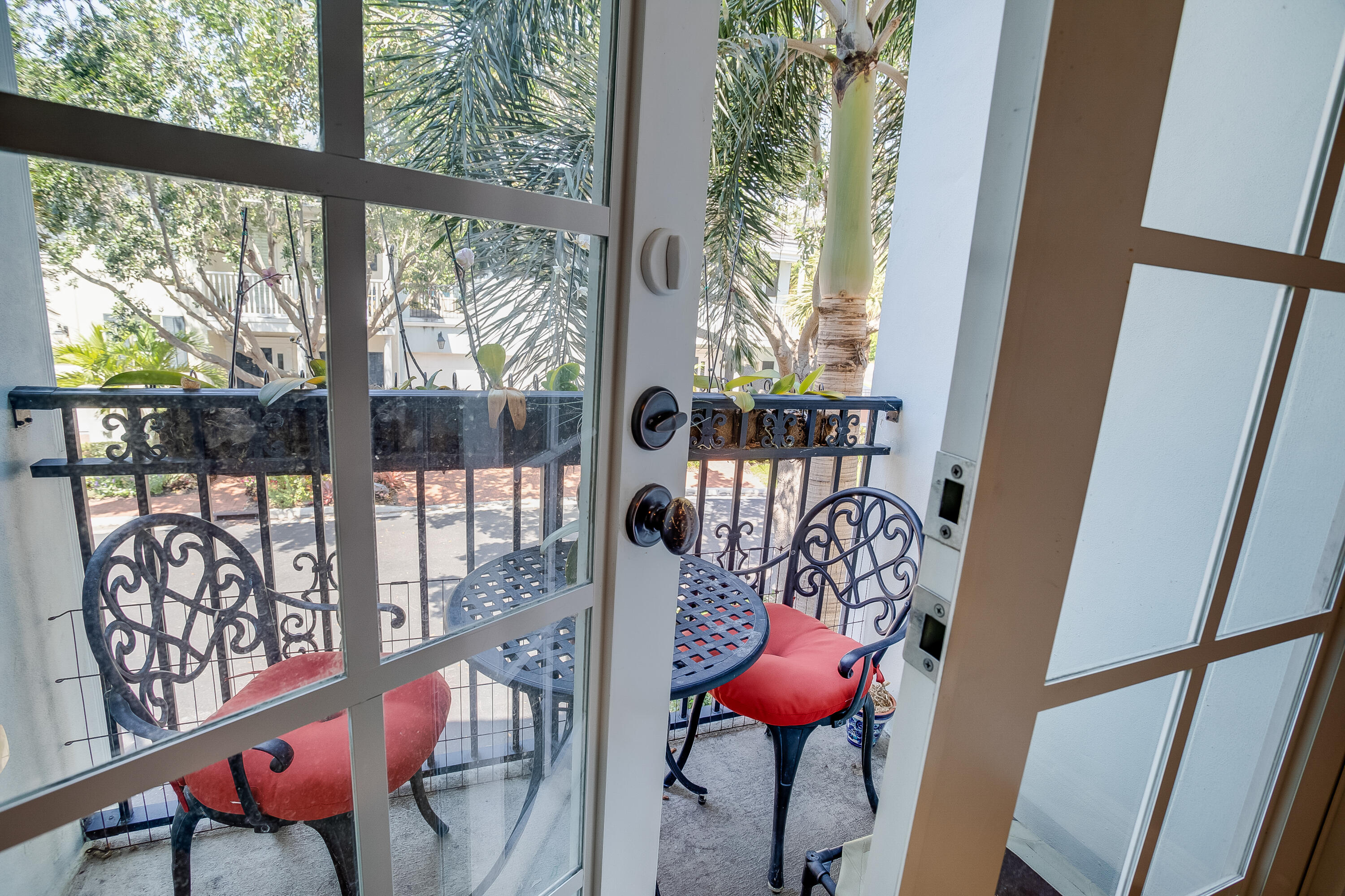 1005 W Heritage Club Circle