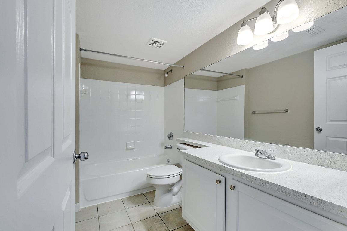 15185 Michelangelo Boulevard 102