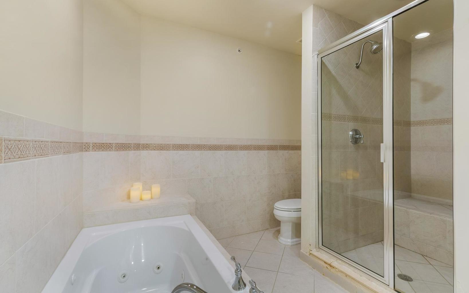 1053 W Heritage Club Circle