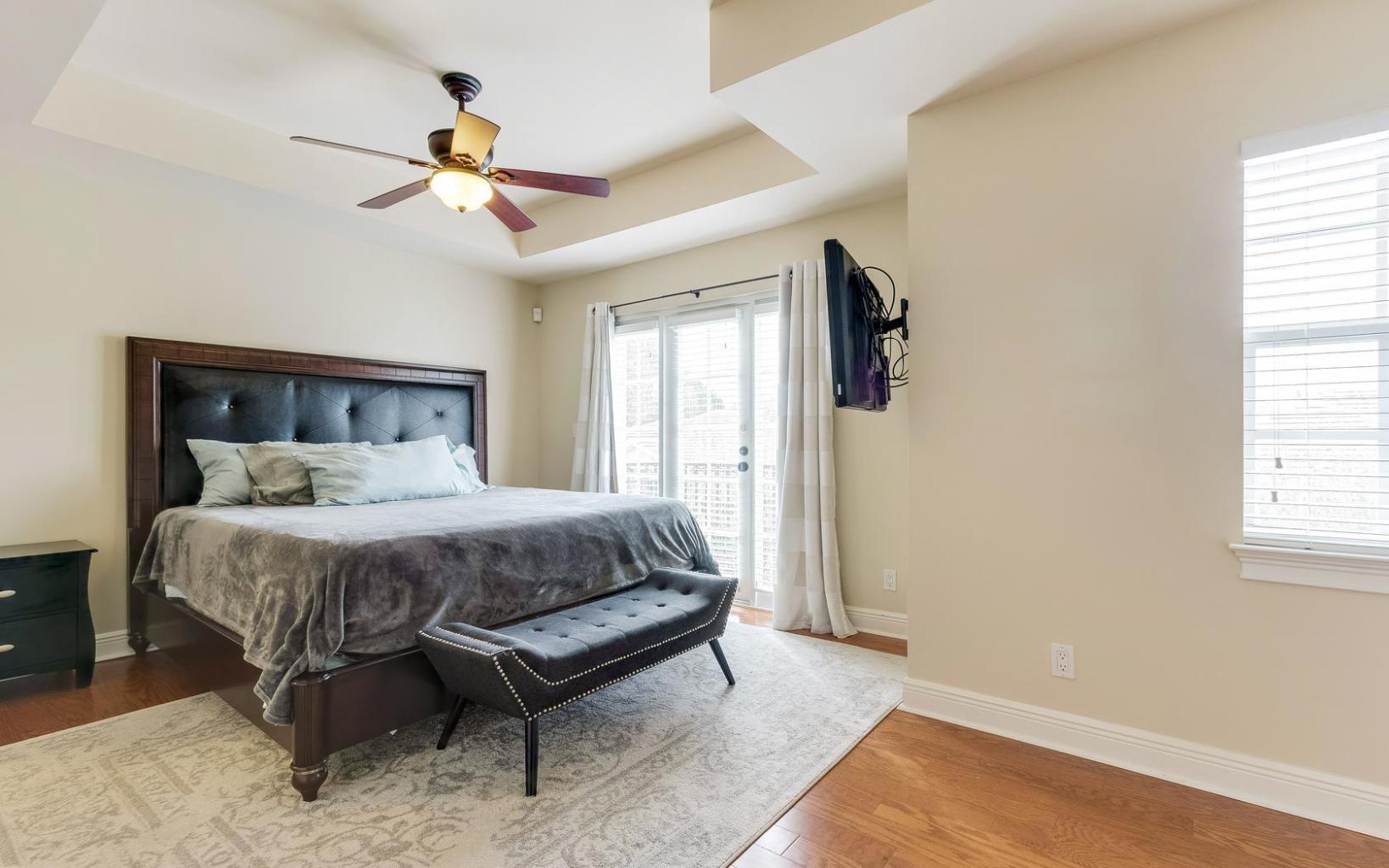 1053 W Heritage Club Circle