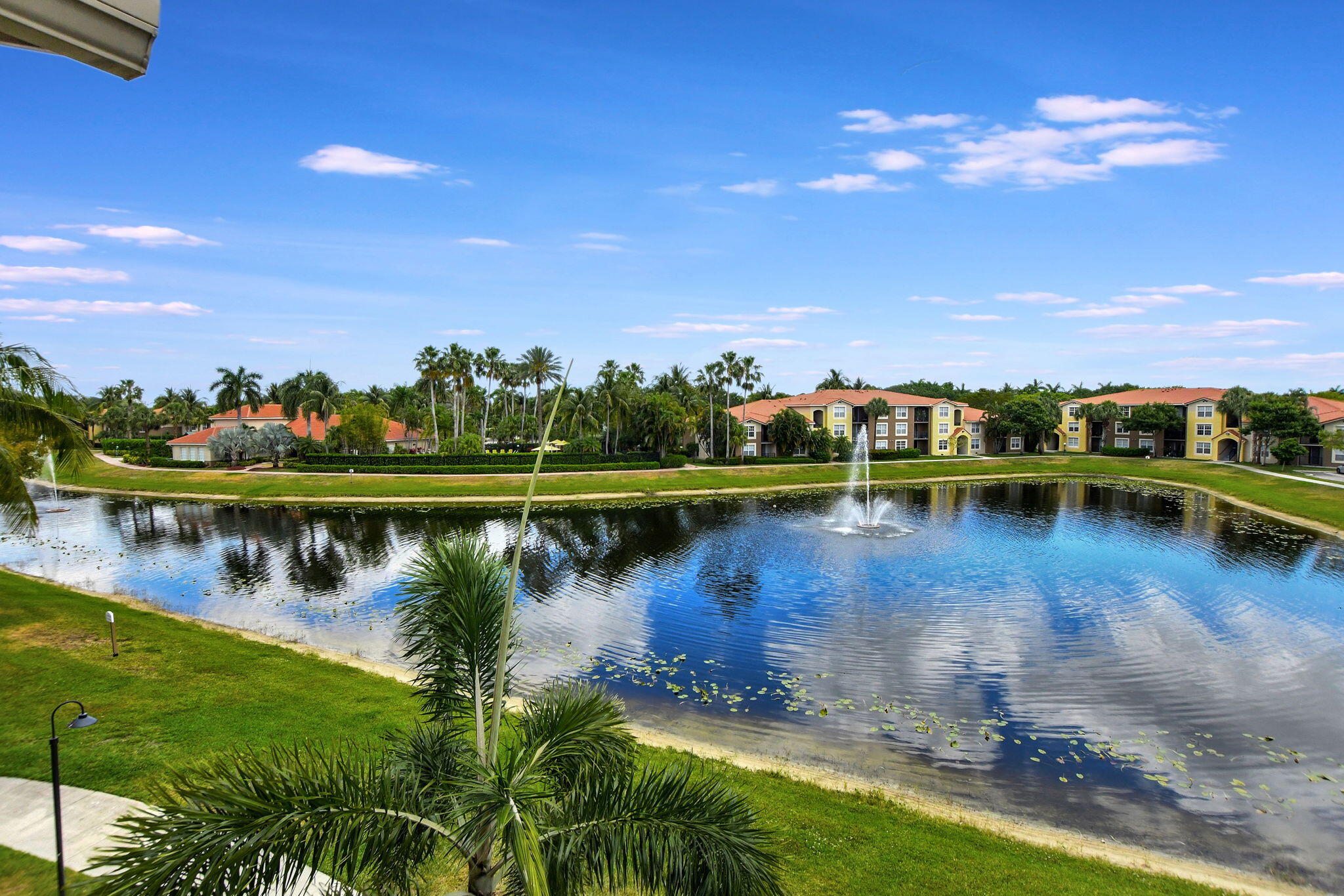 15095 Michelangelo Boulevard 304