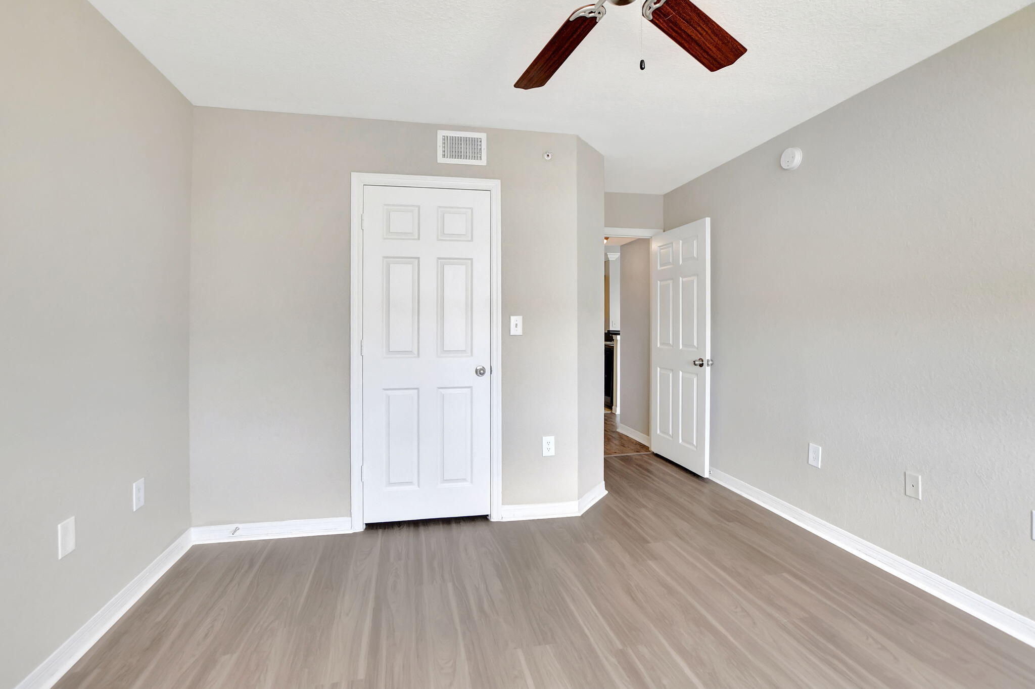 15095 Michelangelo Boulevard 304