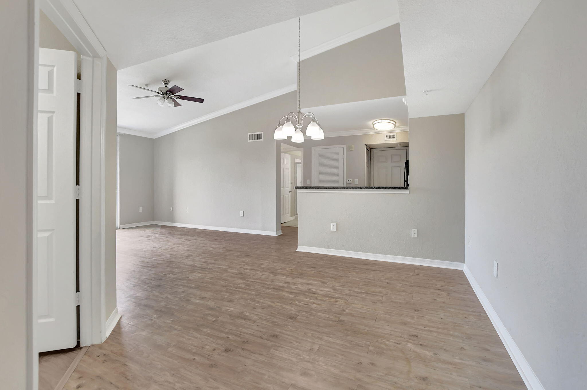 15095 Michelangelo Boulevard 304