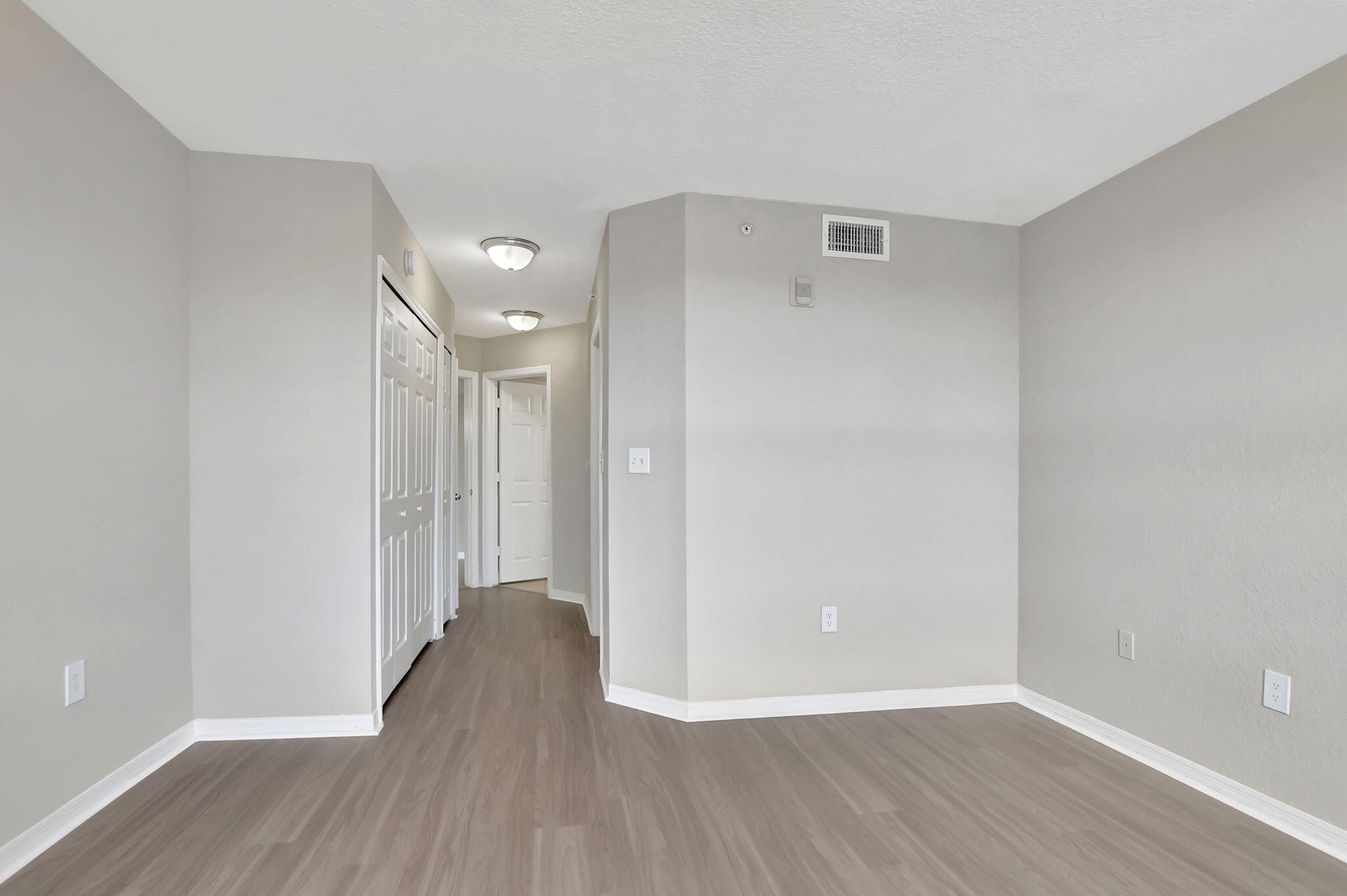 15095 Michelangelo Boulevard 304