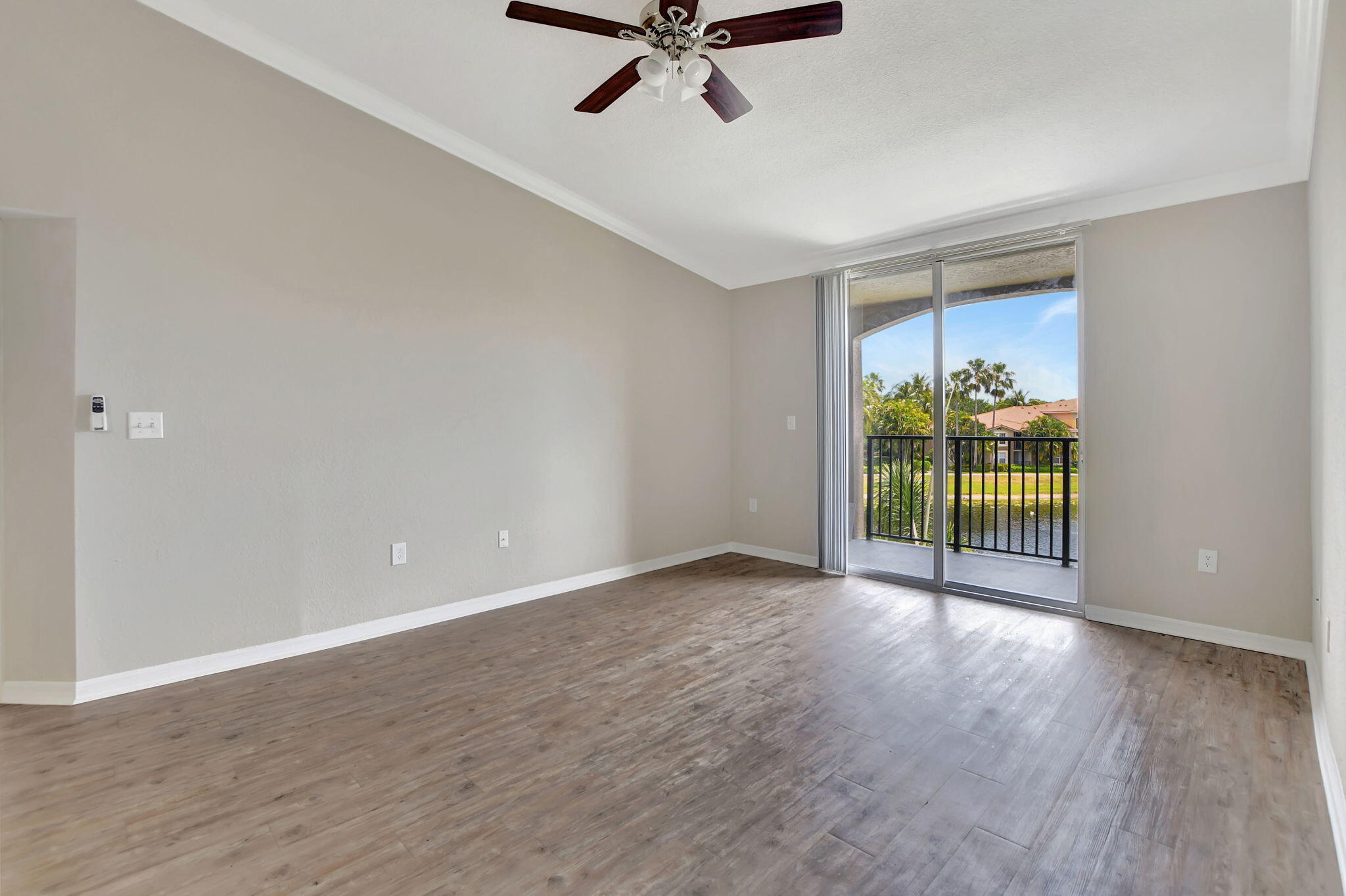 15095 Michelangelo Boulevard 304